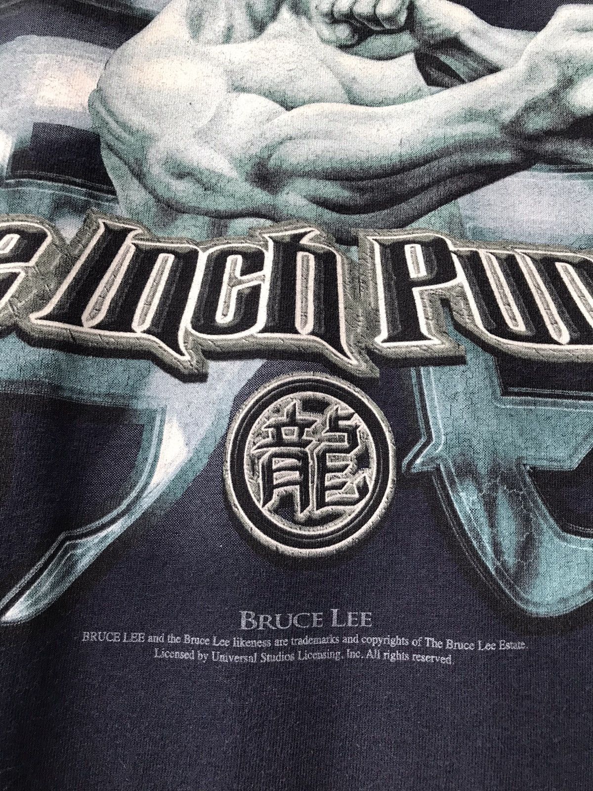 Vintage Vintage 90s Bruce Lee One Inch Punch backhit Tee Size US L / EU 52-54 / 3 - 8 Thumbnail