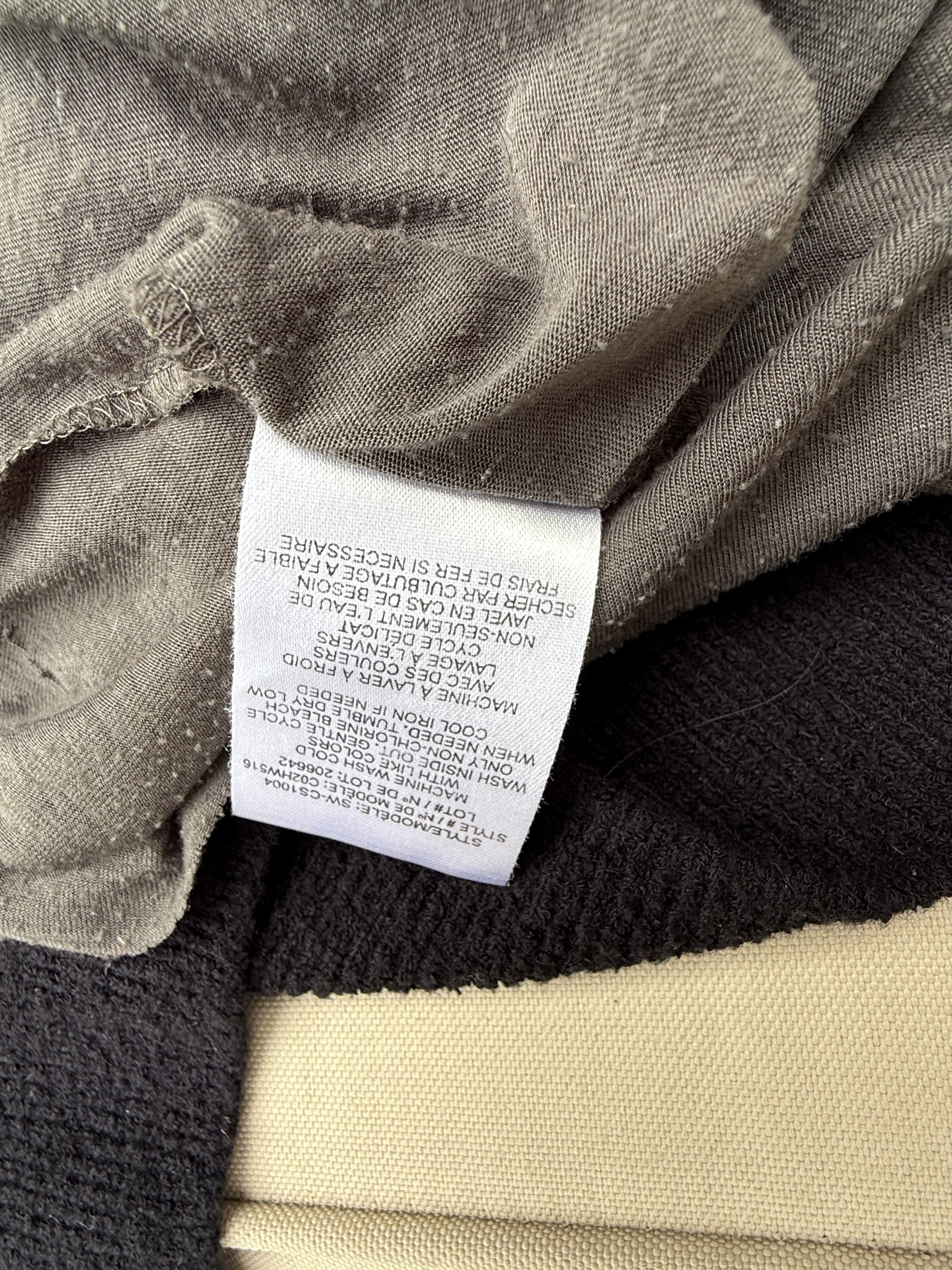 Helmut Lang Helmut Lang Asymmetrical Tank Size US M / EU 48-50 / 2 - 5 Thumbnail