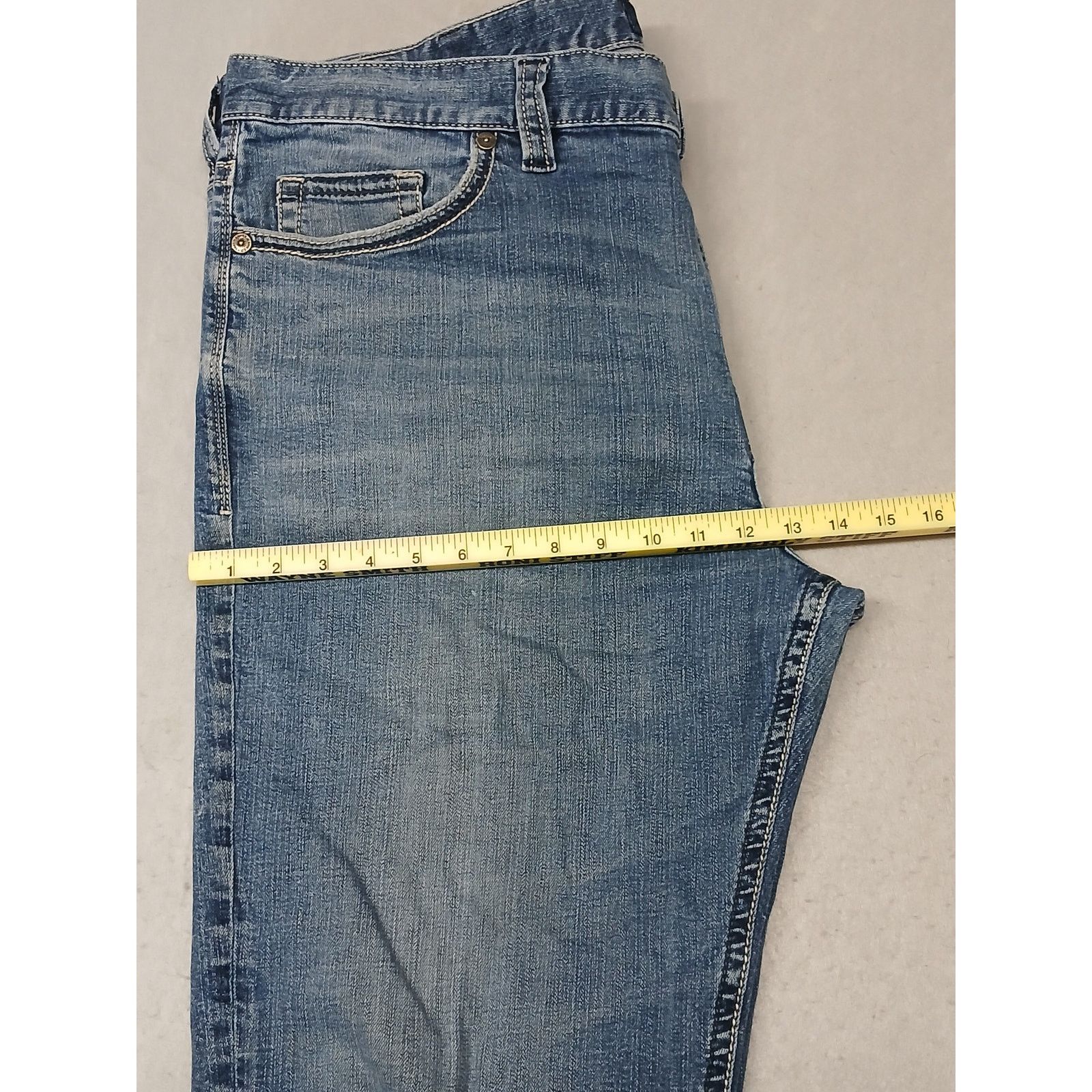 Other Silver Eddie (44x34) Men's Straight Leg Blue Denim Jeans Size US 44 / EU 60 - 5 Thumbnail