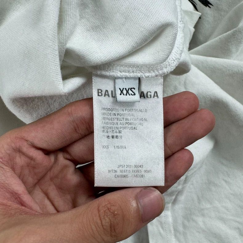 Balenciaga Balenciaga Waterfall Short Sleeve 2502-Nextarrow Size US XXS / EU 40 - 5 Thumbnail