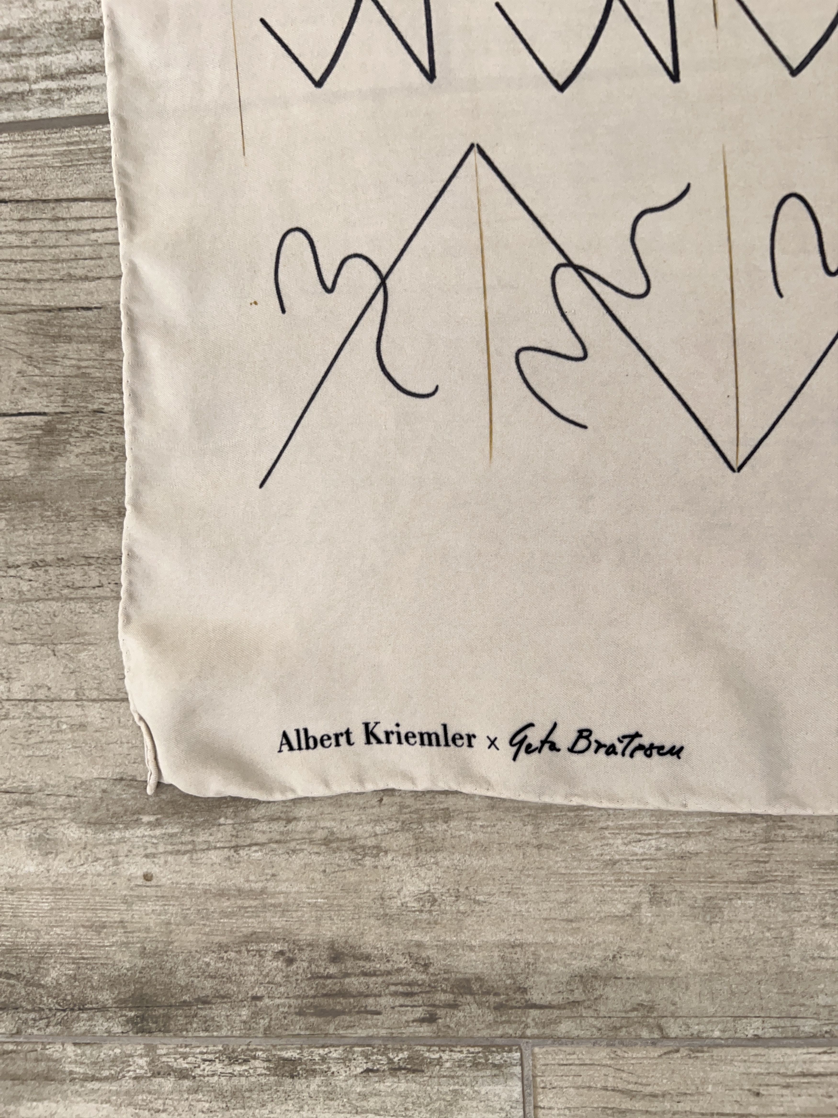 Akris × Designer Akris Albert Kriemler x Geta Brātescu Silk Square Scarf Size ONE SIZE - 4 Thumbnail