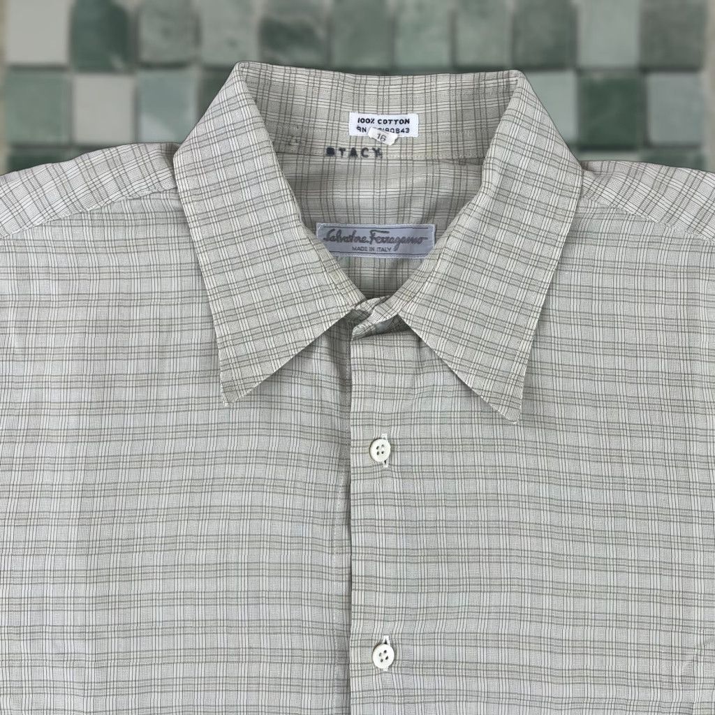 Salvatore Ferragamo VINTAGE Salvatore Ferragamo Shirt Men 16 Beige Gray Plaid Long Sleeve Made Italy Shirt Size US L / EU 52-54 / 3 - 1 Thumbnail