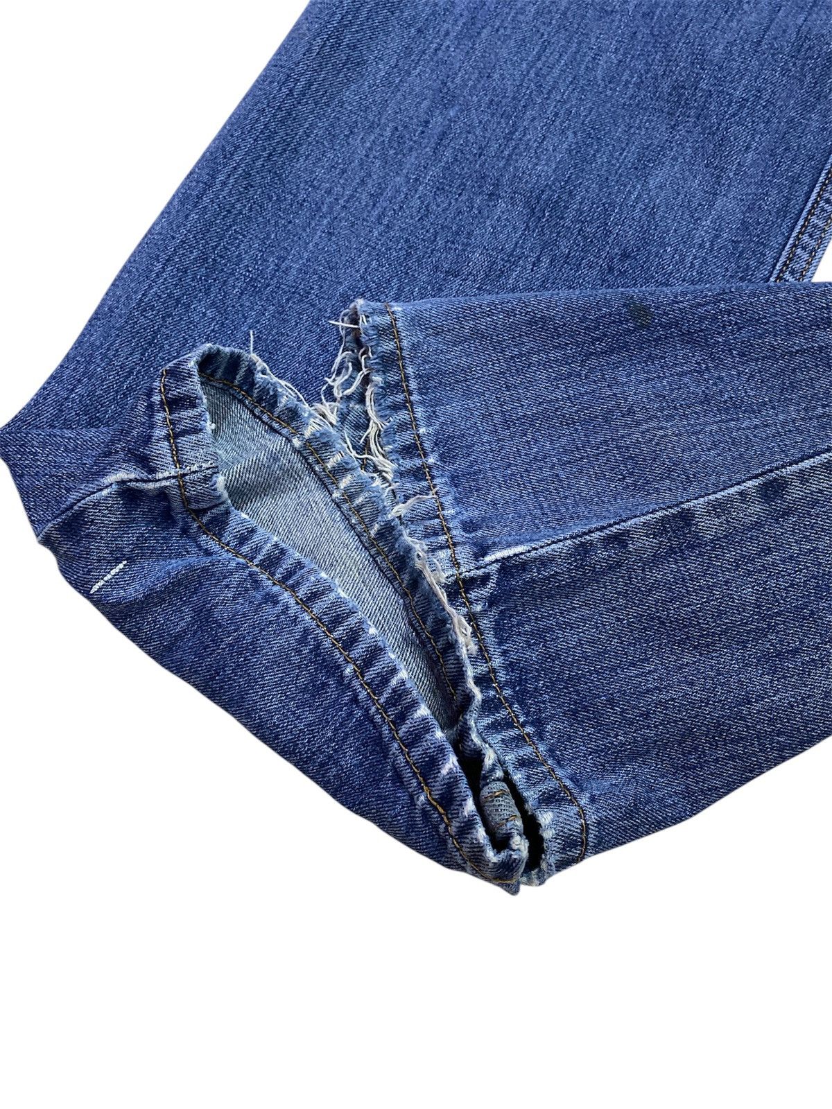 Levi's × Levi's Vintage Clothing × Vintage Vintage Levi's Single R 559 Distressed Painted Jeans Size US 36 / EU 52 - 8 Thumbnail