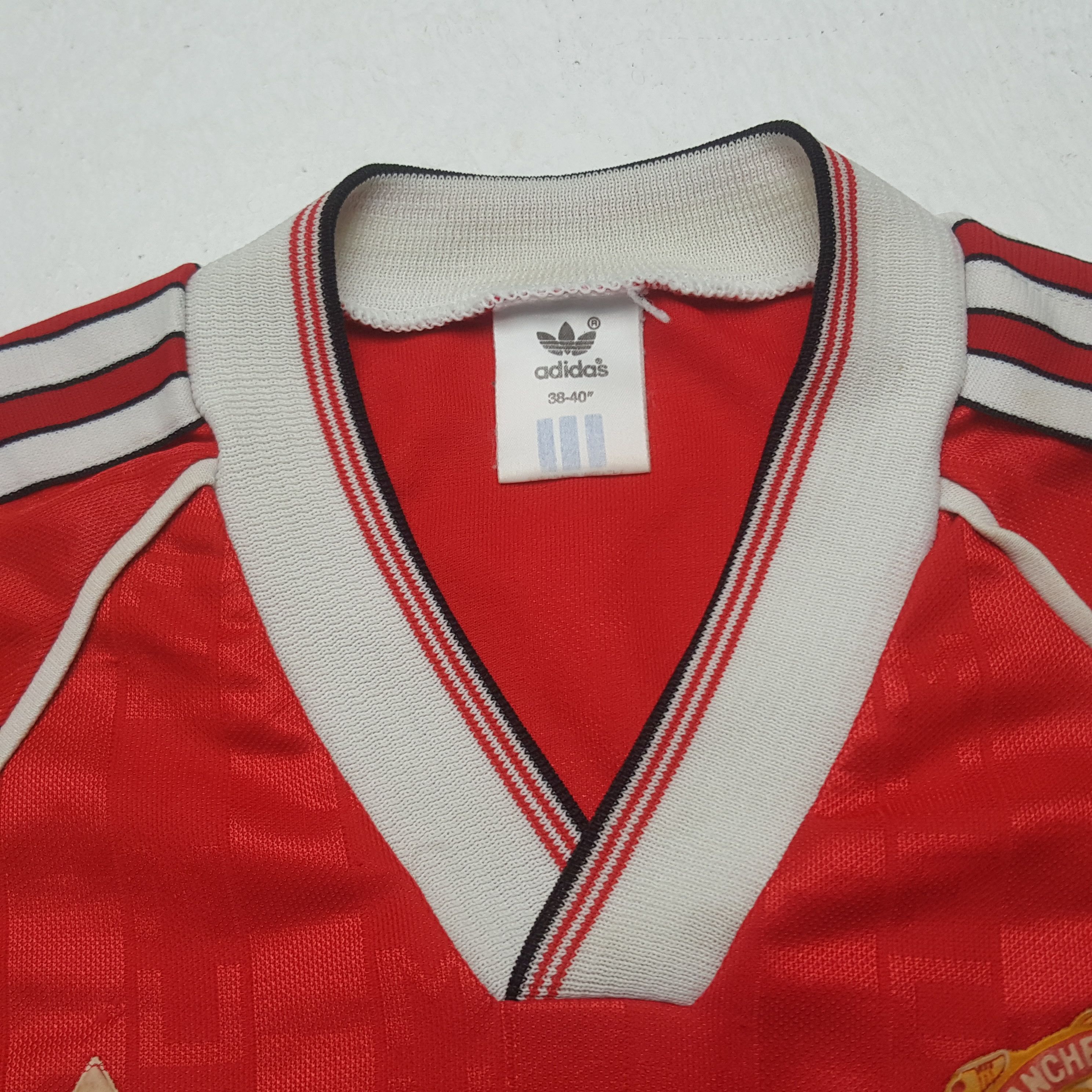 Adidas Vintage Adidas Manchester United 1988 Jersey Tshirt 32 Size US S / EU 44-46 / 1 - 4 Thumbnail