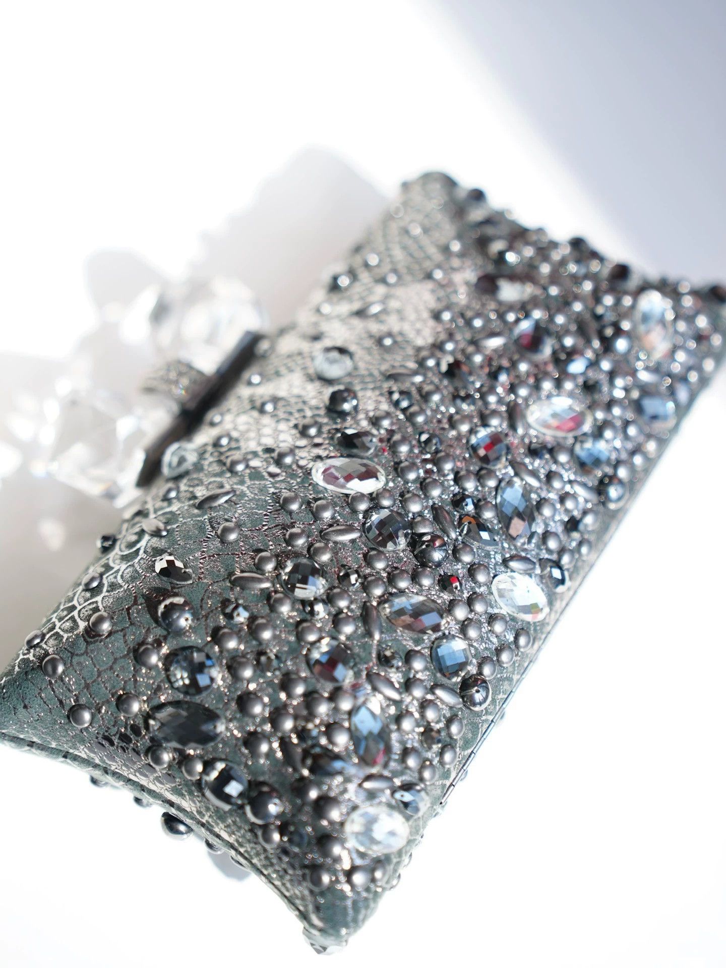 Judith Leiber Judith Leiber Vintage Green Ombre Croc Box Bag Jeweled Chain Size ONE SIZE - 2 Thumbnail