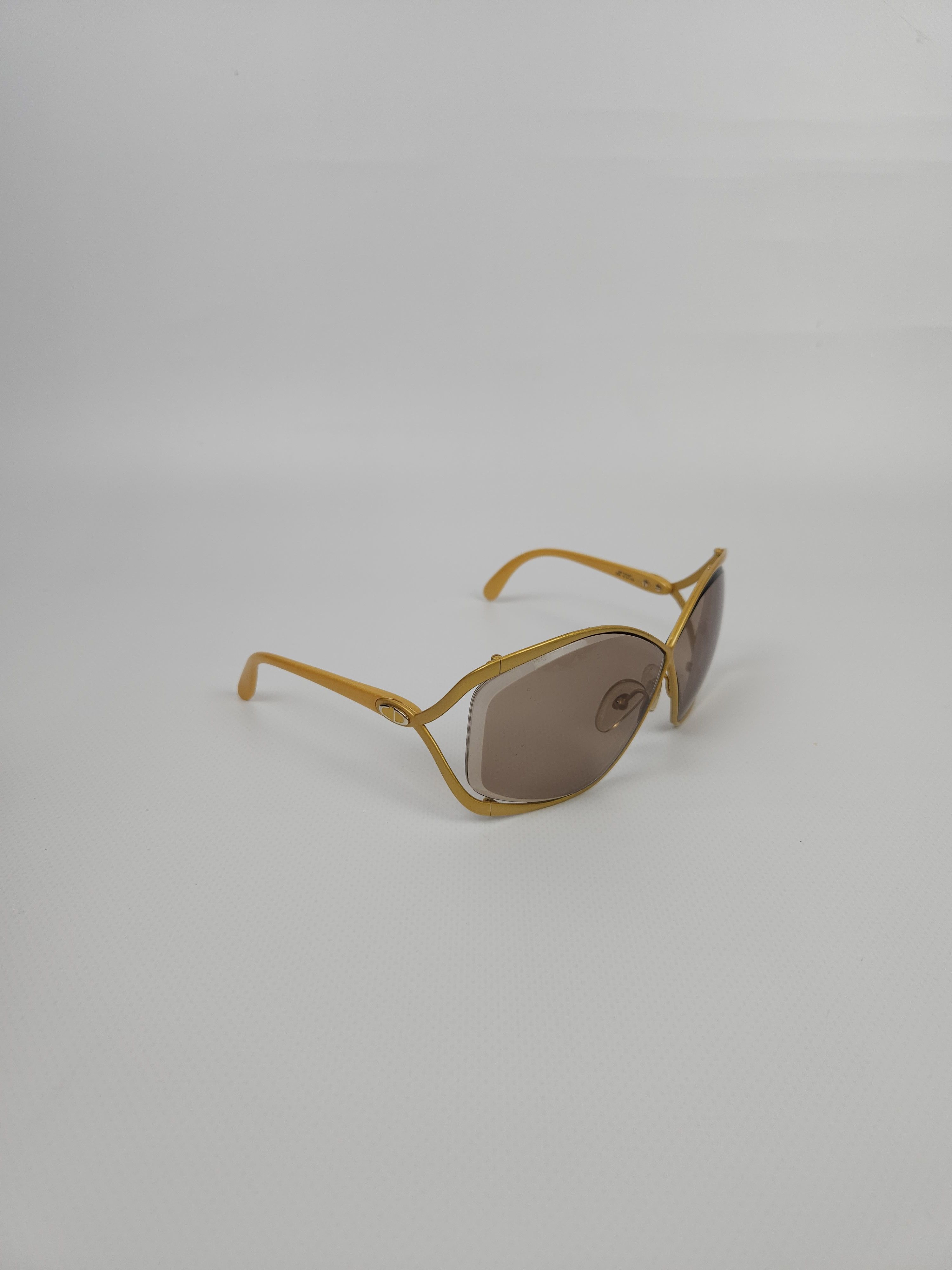Dior Vintage 80s Dior 2056 40 butterfly sunglasses Size ONE SIZE - 7 Thumbnail