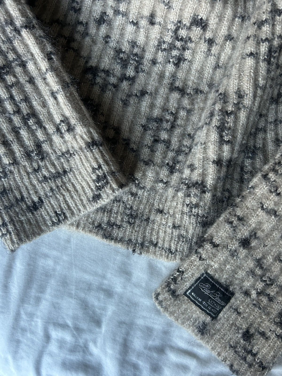Raf Simons RAF SIMONS AW2022/23 CAMO KNIT Size US S / EU 44-46 / 1 - 5 Thumbnail