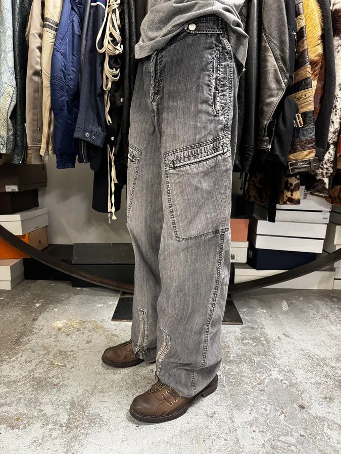 Armani 2010s Armani Grey Faded Oversized Cargo Pants Size US 34 / EU 50 - 3 Thumbnail