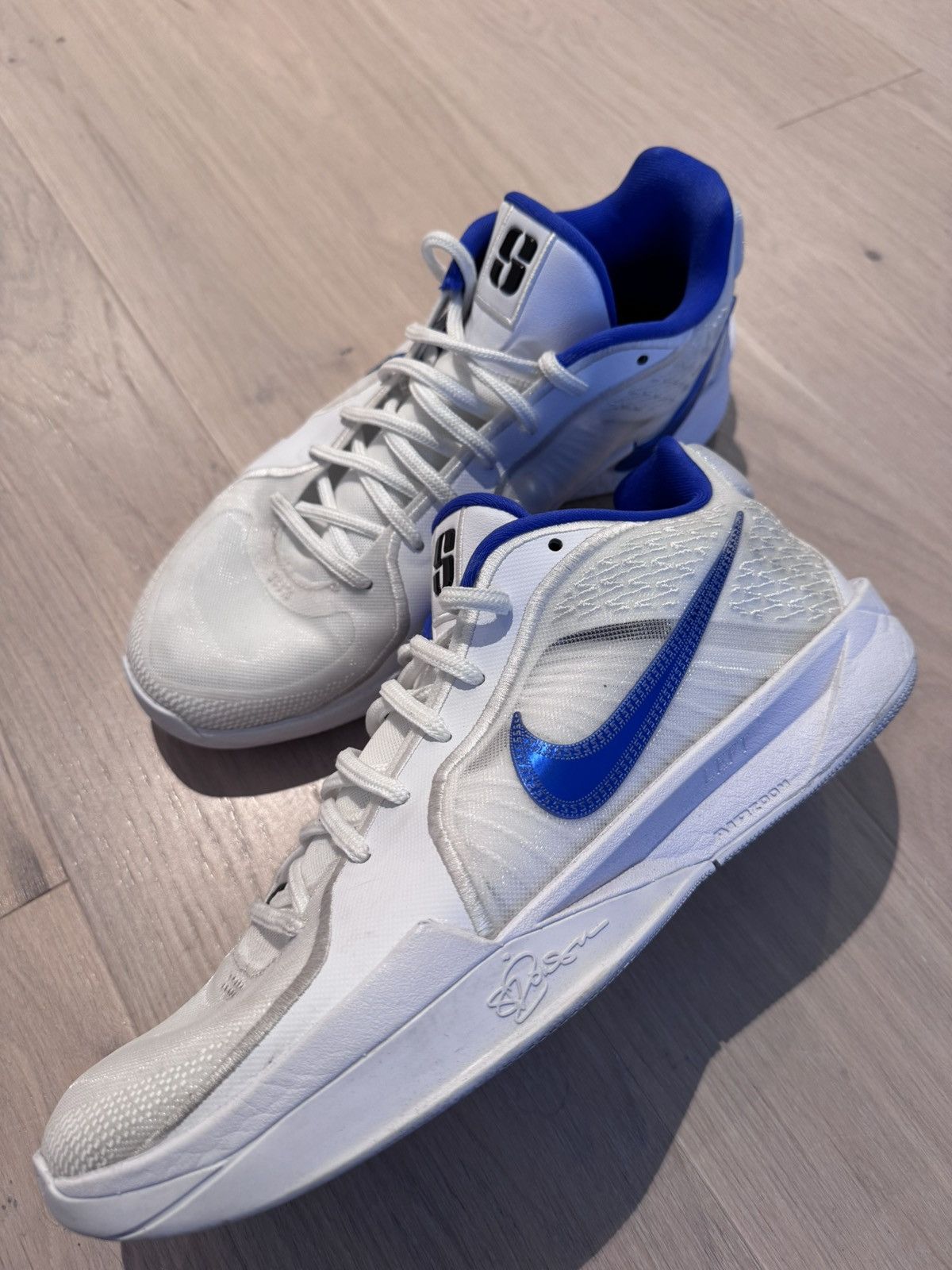 Nike Nike Sabrina 2 ID men size 9 white blue Size US 9 / EU 42 - 3 Thumbnail