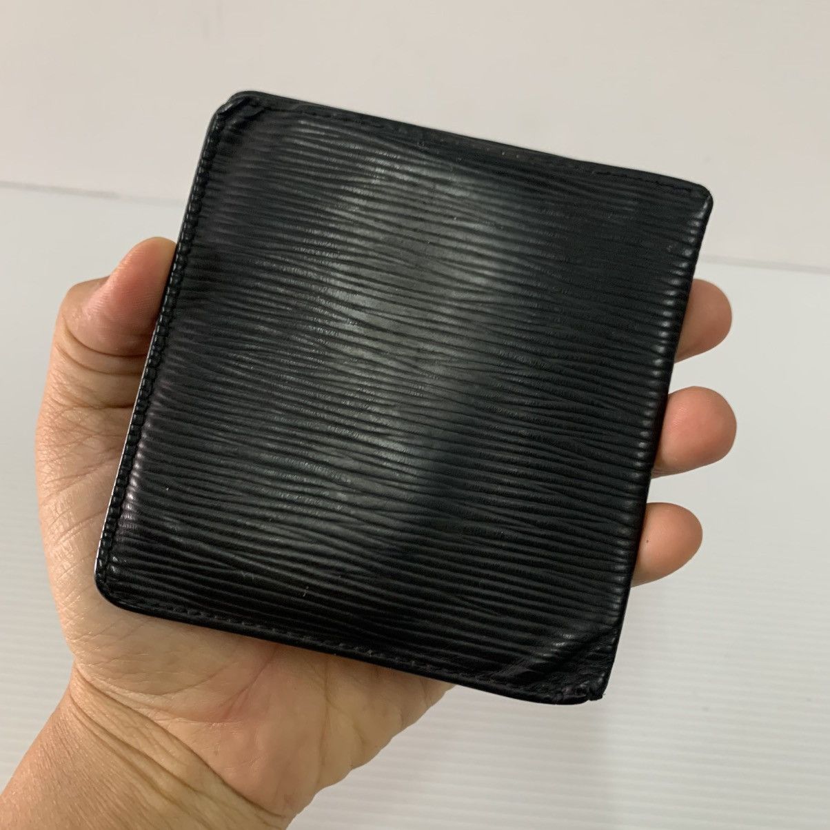 Louis Vuitton Louis Vuitton Epi Long Wallet Size ONE SIZE - 1 Thumbnail