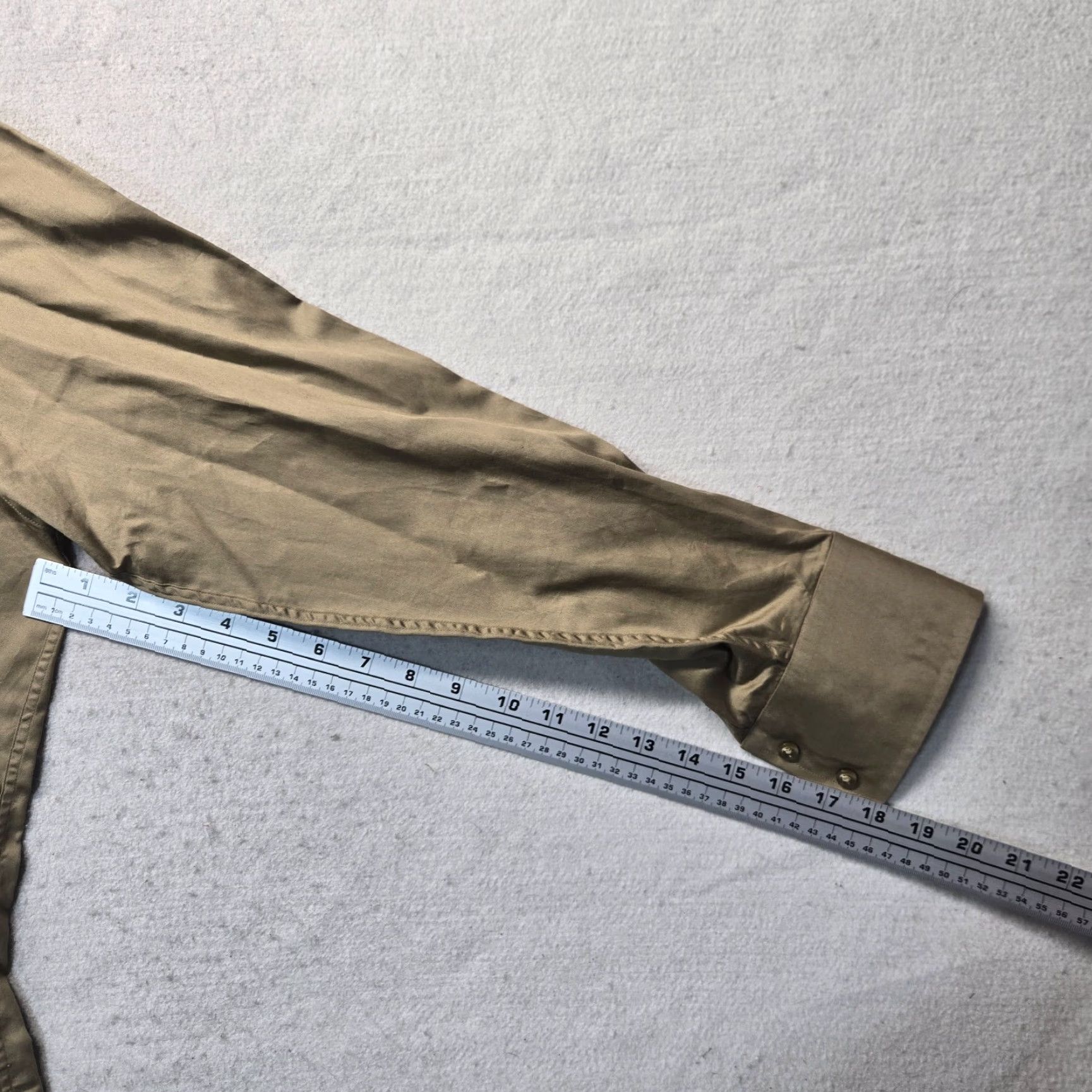 Vintage J.Ferrar Shirt Solid Brown 100% Cotton Long Sleeve Button-Up Adult Men's 16.5 Size US XL / EU 56 / 4 - 5 Thumbnail