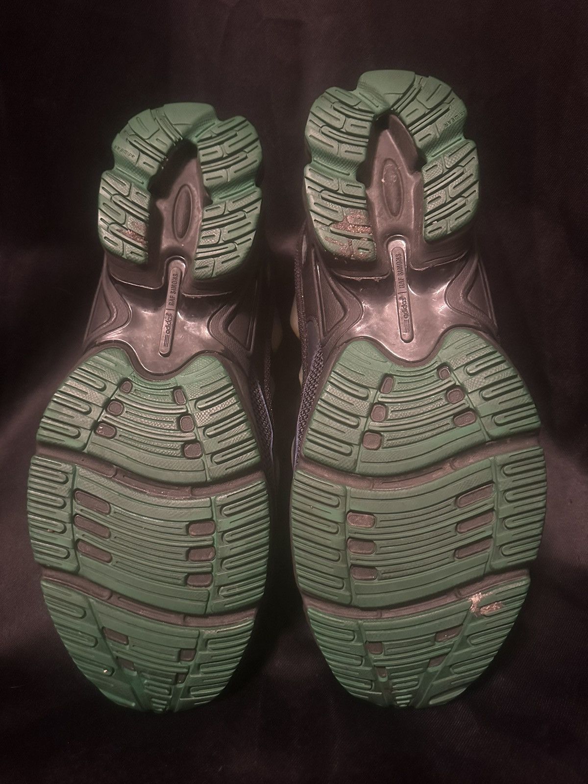 Adidas × Raf Simons Ozweego 2 Size US 11 / EU 44 - 11 Thumbnail