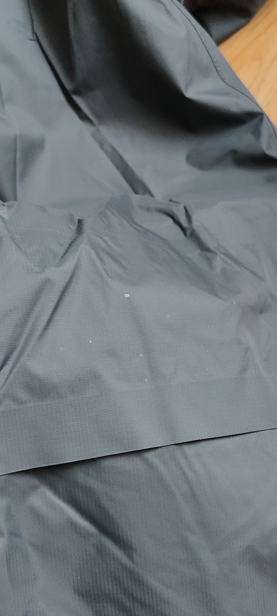 Nike Vintage Nike Gorpcore Waterproof XXL Sweatpants Size US 40 / EU 56 - 9 Thumbnail