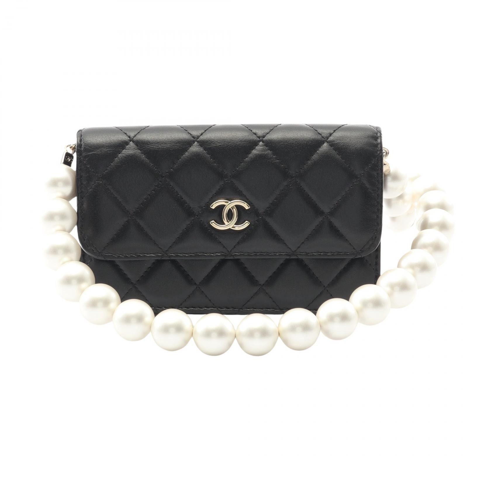 Chanel Chanel Chanel Matelasse Lambskin Shoulder Bag Leather Shoulder Bag AP1838 DUTY FREE for USA Size ONE SIZE - 1 Thumbnail