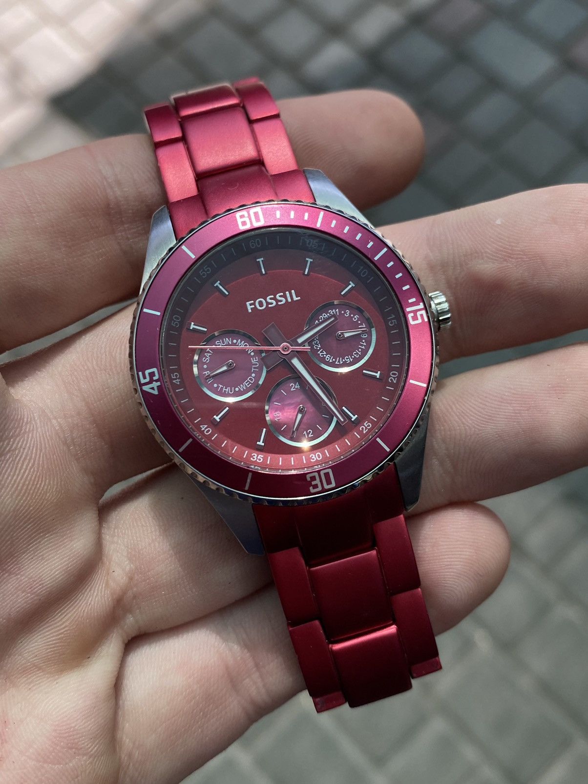 Fossil Fossil Chronograph Red Dial Watch with Metal Strap 38mm Size ONE SIZE - 8 Thumbnail