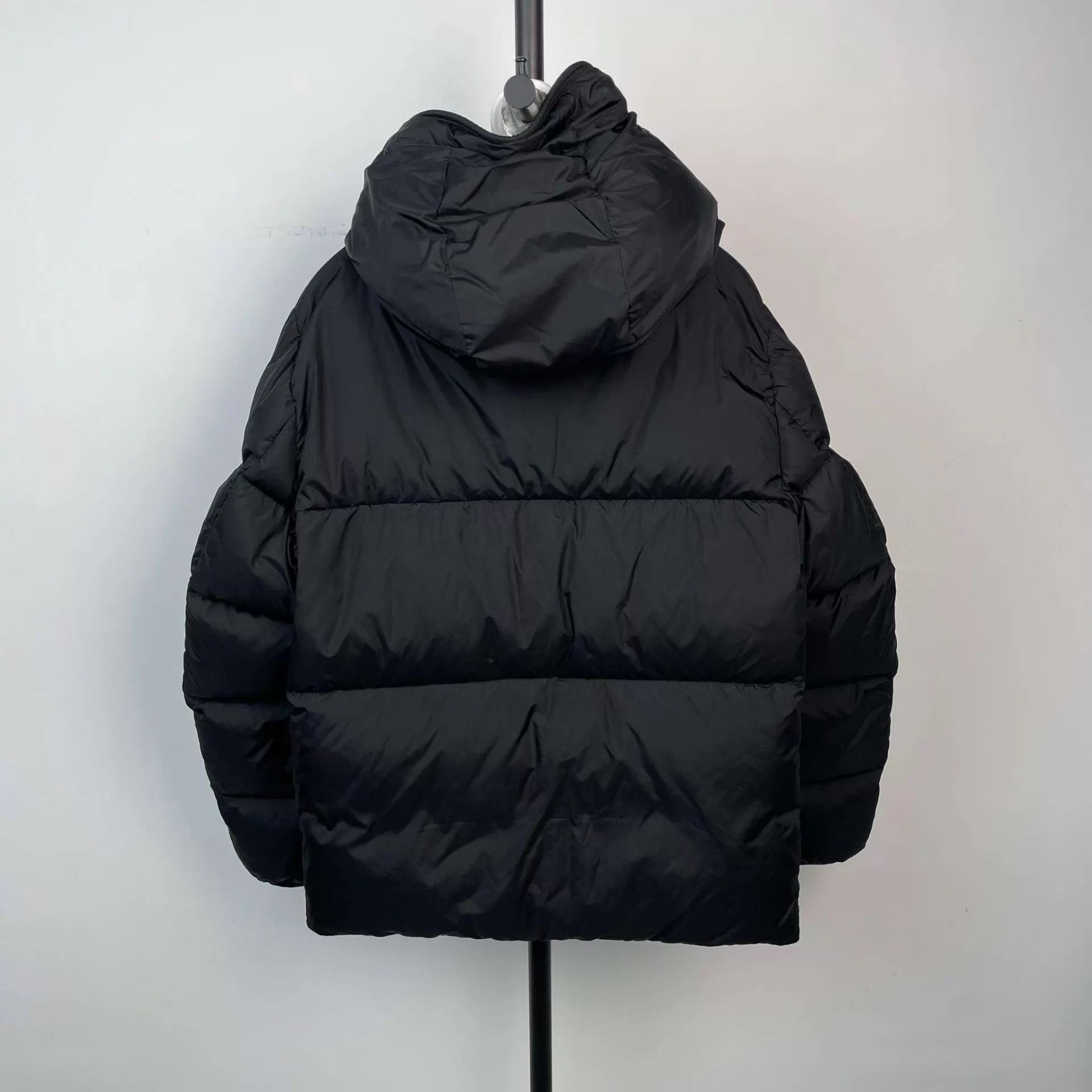 Moncler Moncler 95 New 1 Black Down Jacket Size S / US 4 / IT 40 - 2 Thumbnail