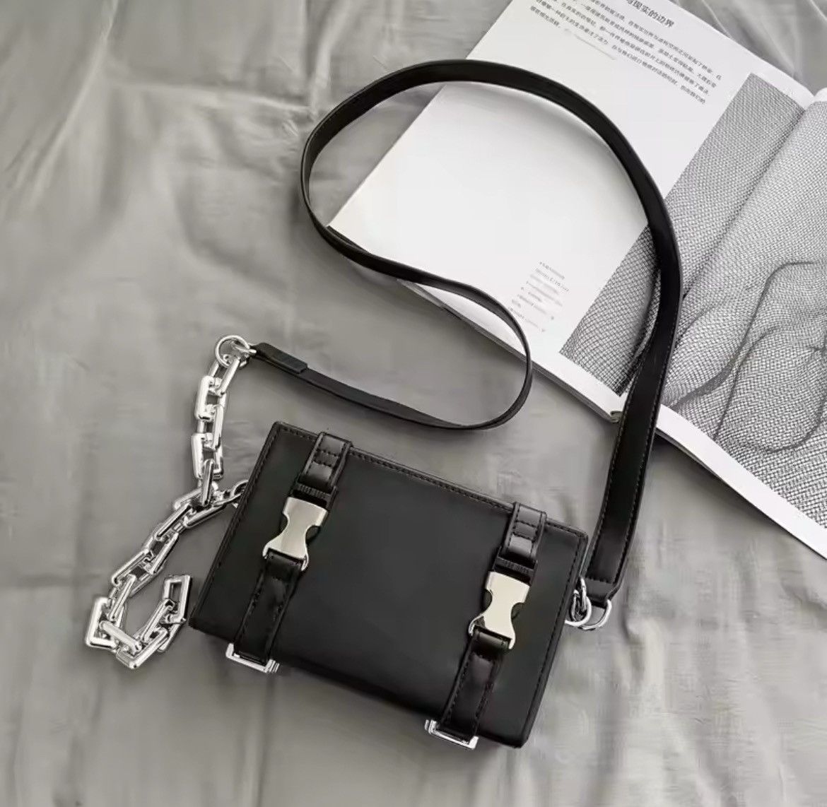 Japanese Brand Unisex Chains Suitcase Shape Shoulder Bag Size ONE SIZE - 6 Thumbnail