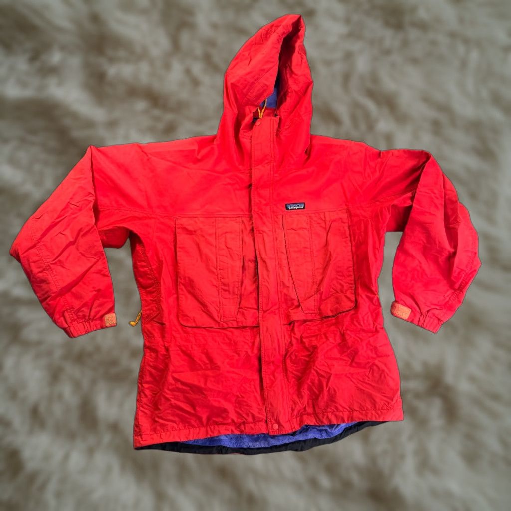 Vintage Yes Patagonia Brand Mountain Jacket 90s 83832 Red Medium Size M Color Red Parka Windbreaker Used
