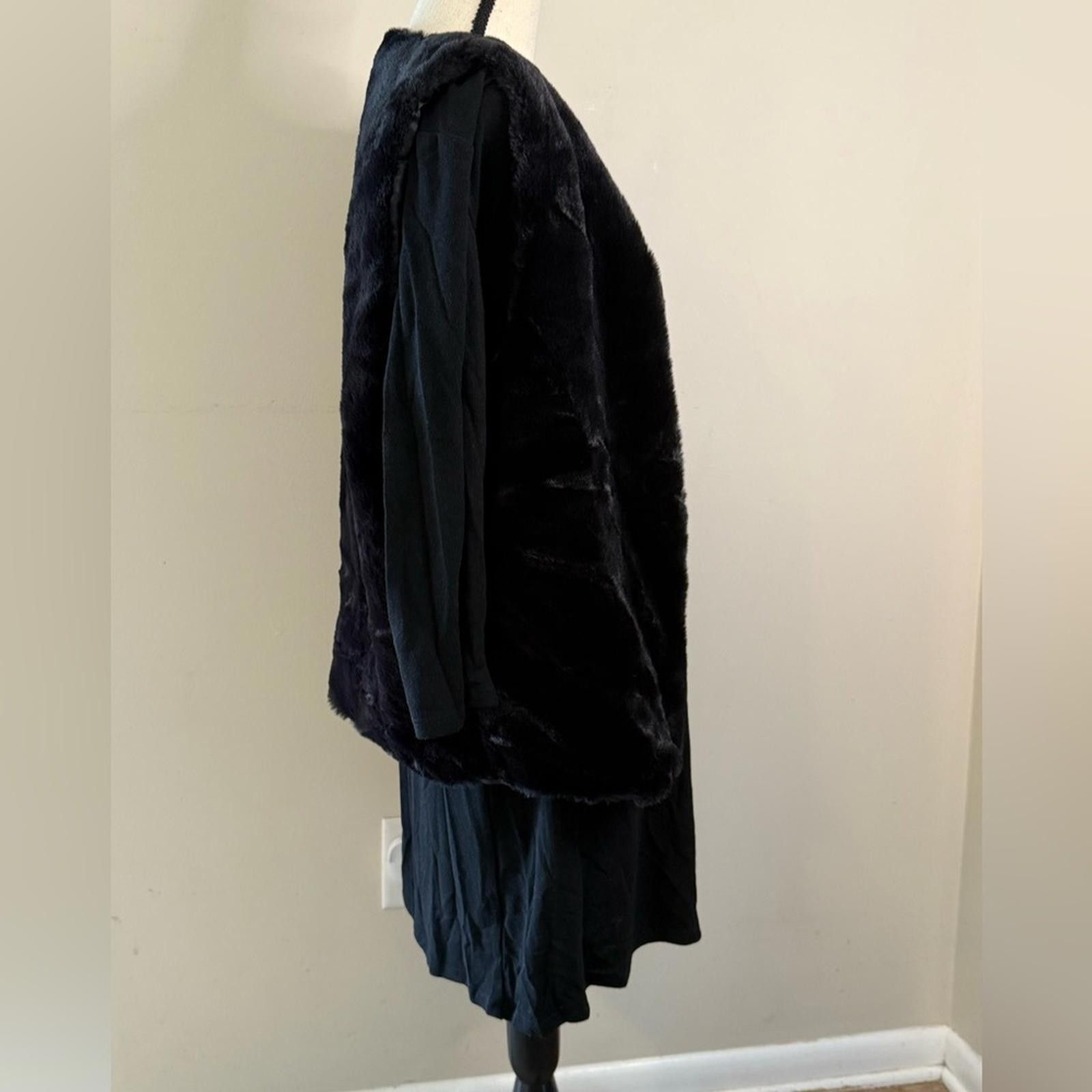 Cole Haan Haani Black Teddy Jacket & Tee shirt midi dress set SZ PM Size M / US 6-8 / IT 42-44 - 2 Thumbnail