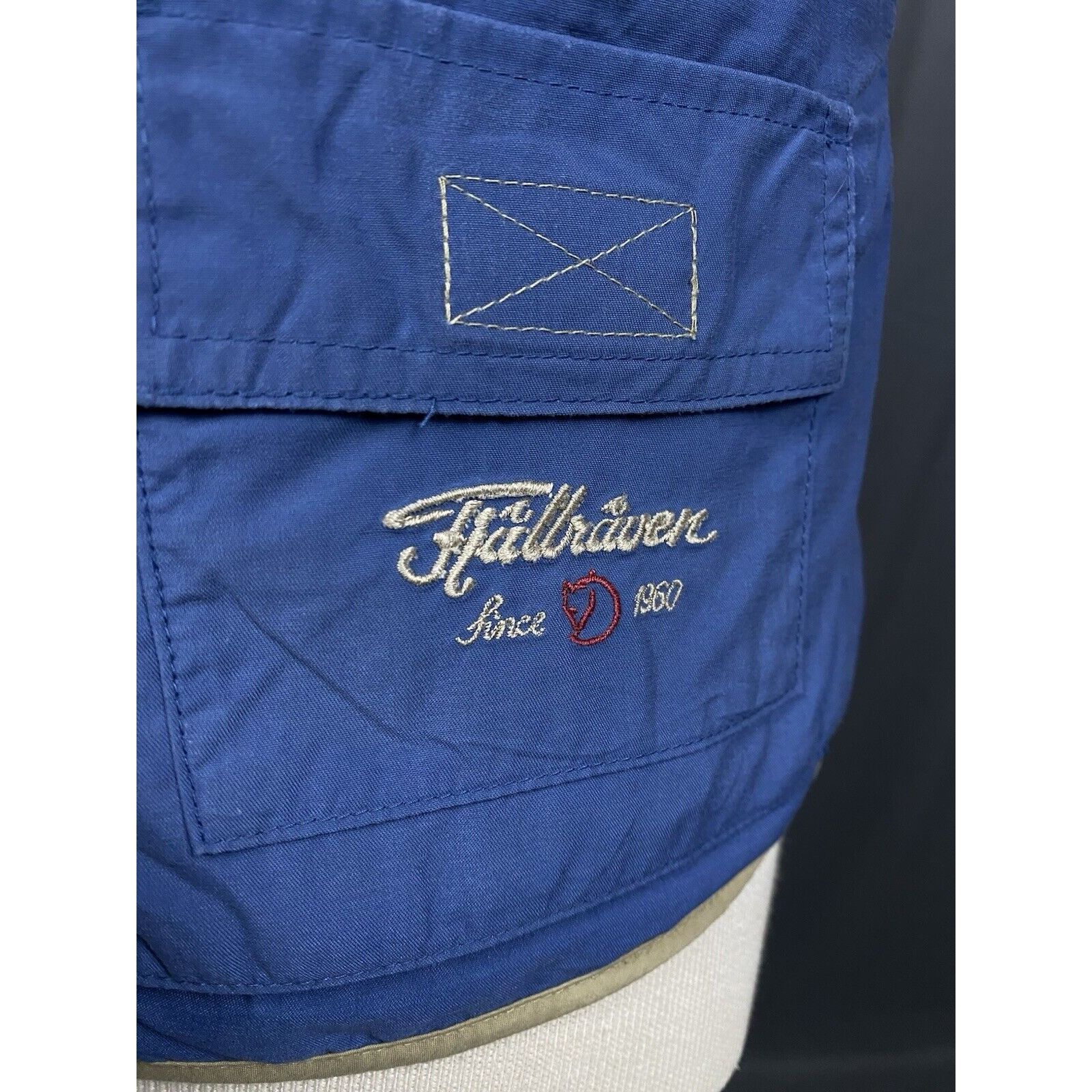 Fjallraven Fjallraven Men's Blue Multipocket Hunting Lightweight Vest S Size US M / EU 48-50 / 2 - 9 Thumbnail