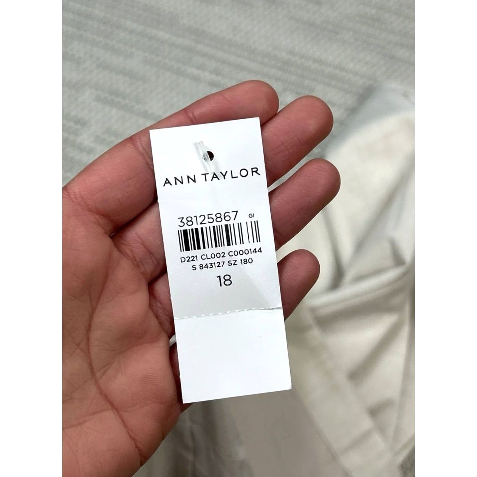 Ann Taylor Ann Taylor Skirt Midi Womens 18 Beige Stretch Front Zipper Slit Vintage No Size 40" / US 18 - 6 Thumbnail