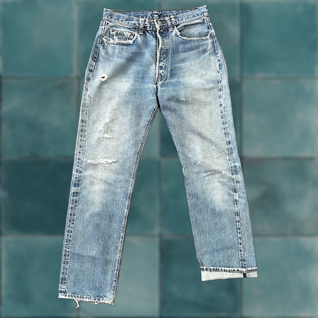 Levi's VINTAGE Levi's 501XX Jeans Regular 29x29 Dark Denim Blue USA 1960s 1970s Big E Redline Selvedge Men's Jeans Size US 29 - 1 Thumbnail