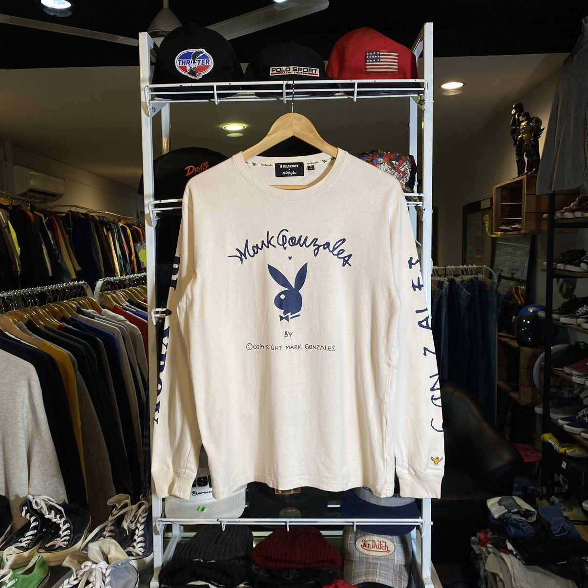 Playboy Collaboration‼️Mark Gonzales Playboy Big Logo Longsleeve Tee Size US L / EU 52-54 / 3 - 1 Thumbnail