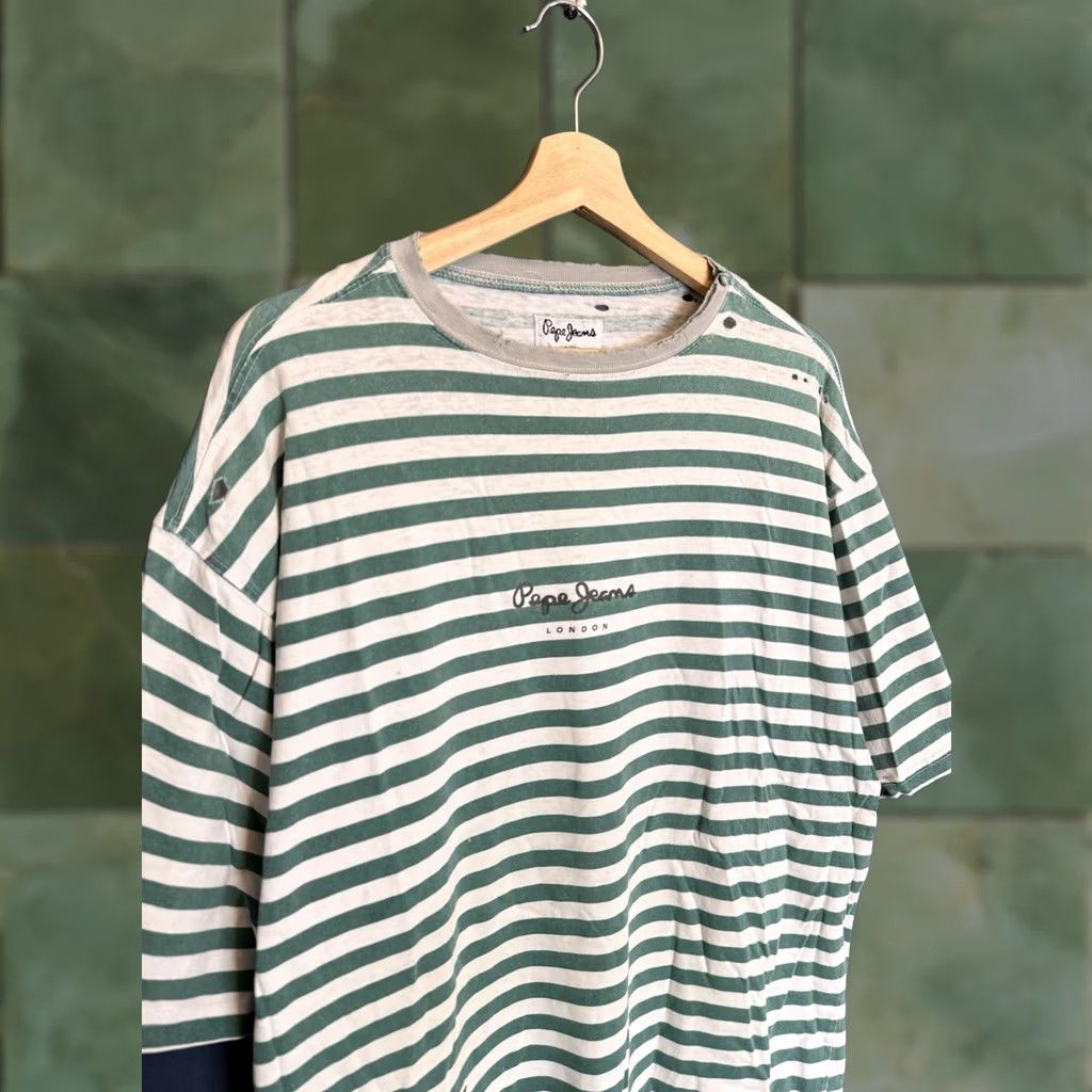 Pepe Jeans VINTAGE Pepe Jeans T-Shirt Shirt Large Men Green 90s Cotton Distressed Stipe 6/10 Sz Large Women? Size US L / EU 52-54 / 3 - 1 Thumbnail