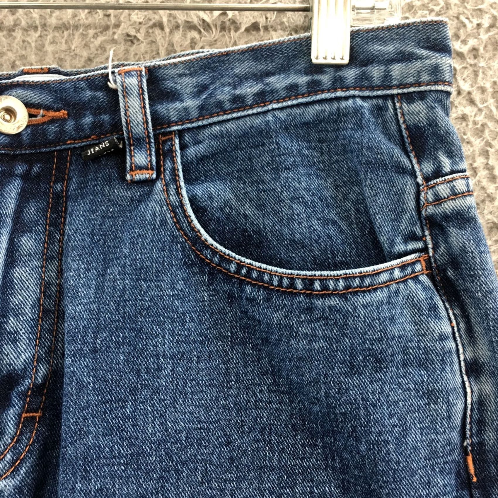 Calvin Klein Calvin Klein Capri Jeans Womens 7 Blue Denim Cotton High Rise Zip Capri Jeans Womens 7 Blue Denim Cotton High Rise Zip Size 28" / US 6 / IT 42 - 5 Thumbnail