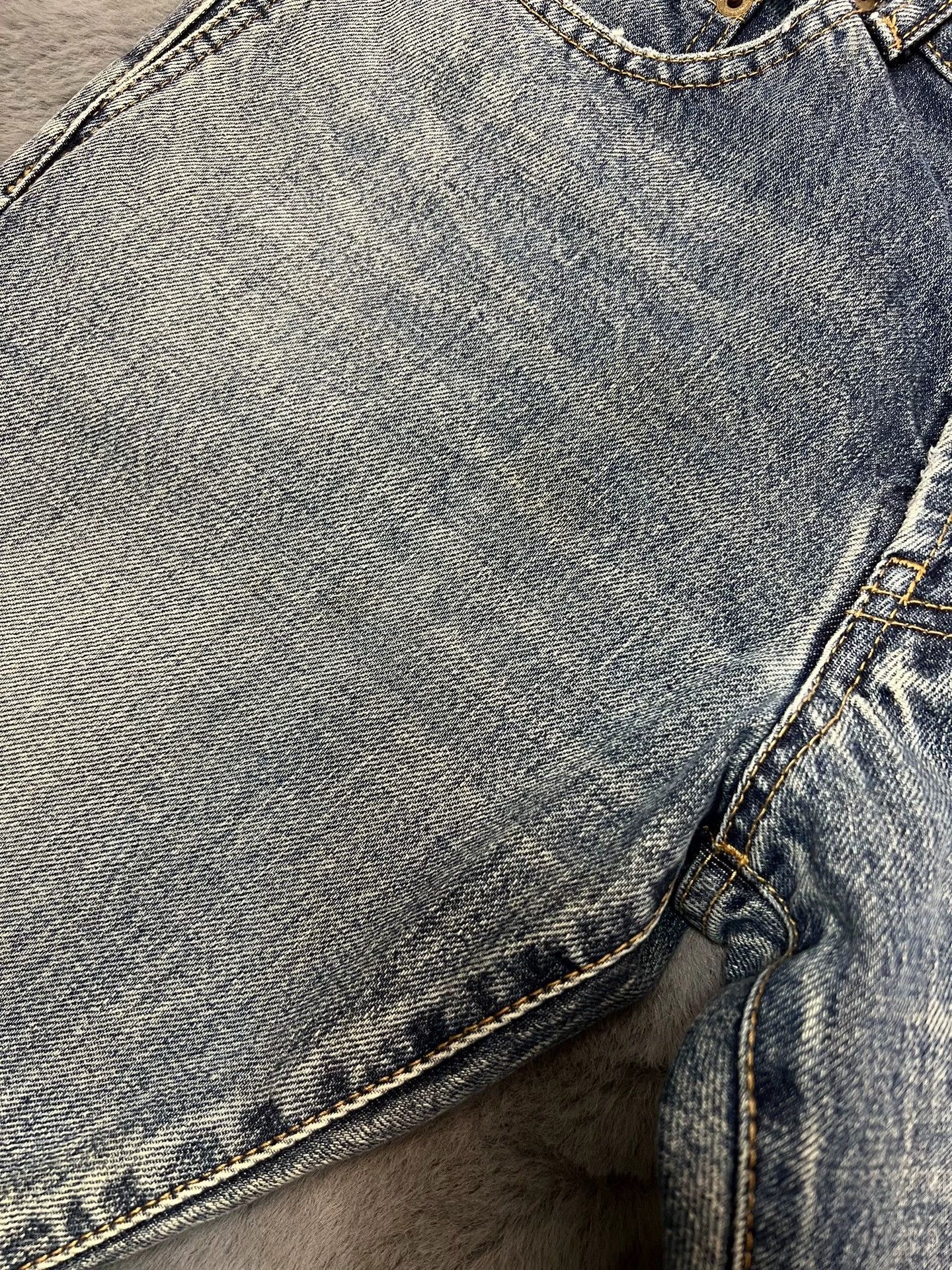 Saint Laurent Paris Saint Laurent SLP light blue washed slim straight jeans Size US 32 / EU 48 - 3 Thumbnail