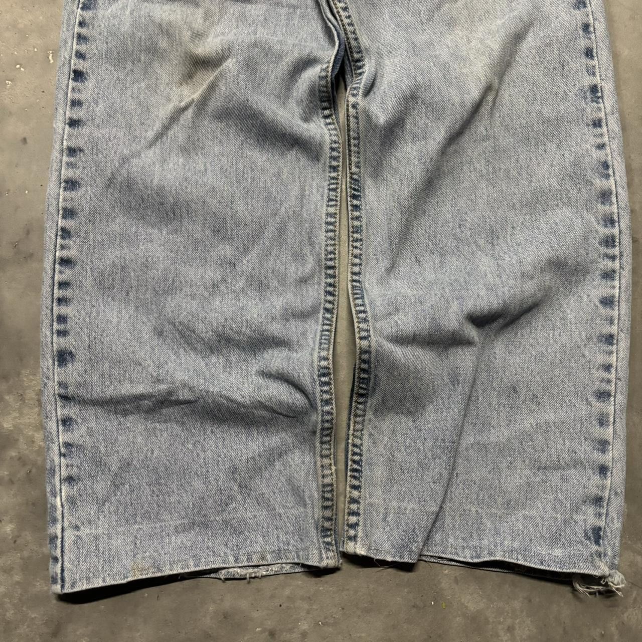 Levi's × Vintage Crazy Vintage Y2K/2000s Levis Light Wash Essential Denim Jeans! Size US 32 / EU 48 - 6 Thumbnail