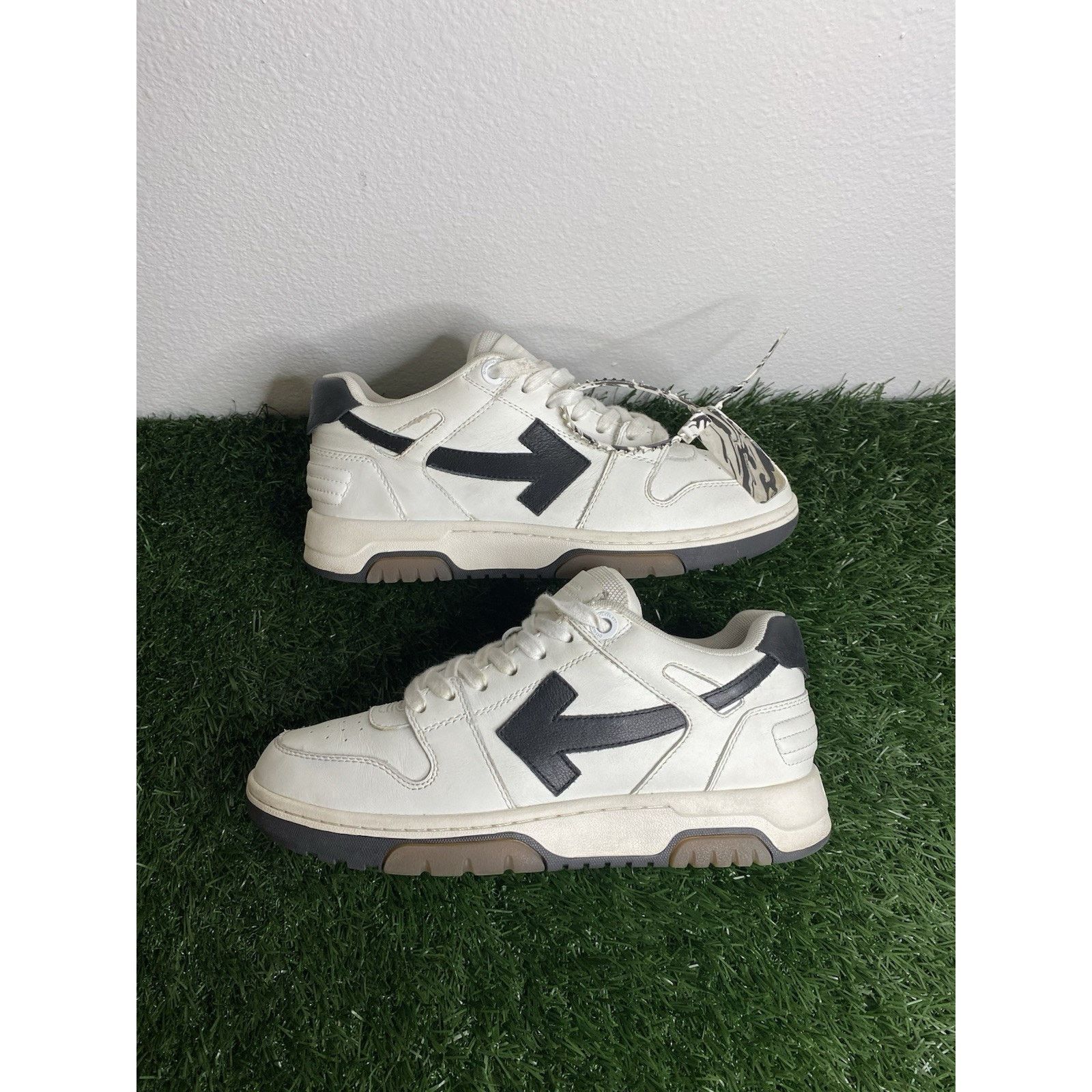Off-White Off White Out Of Office 'OOO' sneakers | SIZE 39 EU Size US 6 / EU 39 - 2 Thumbnail