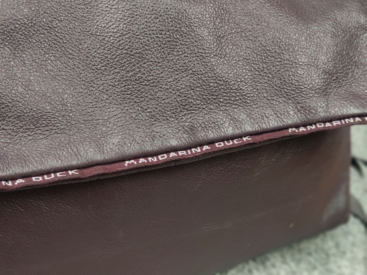 Mandarina Duck Mandarin Duck Design Dark purple leather Crossbody Bag Size ONE SIZE - 15 Thumbnail