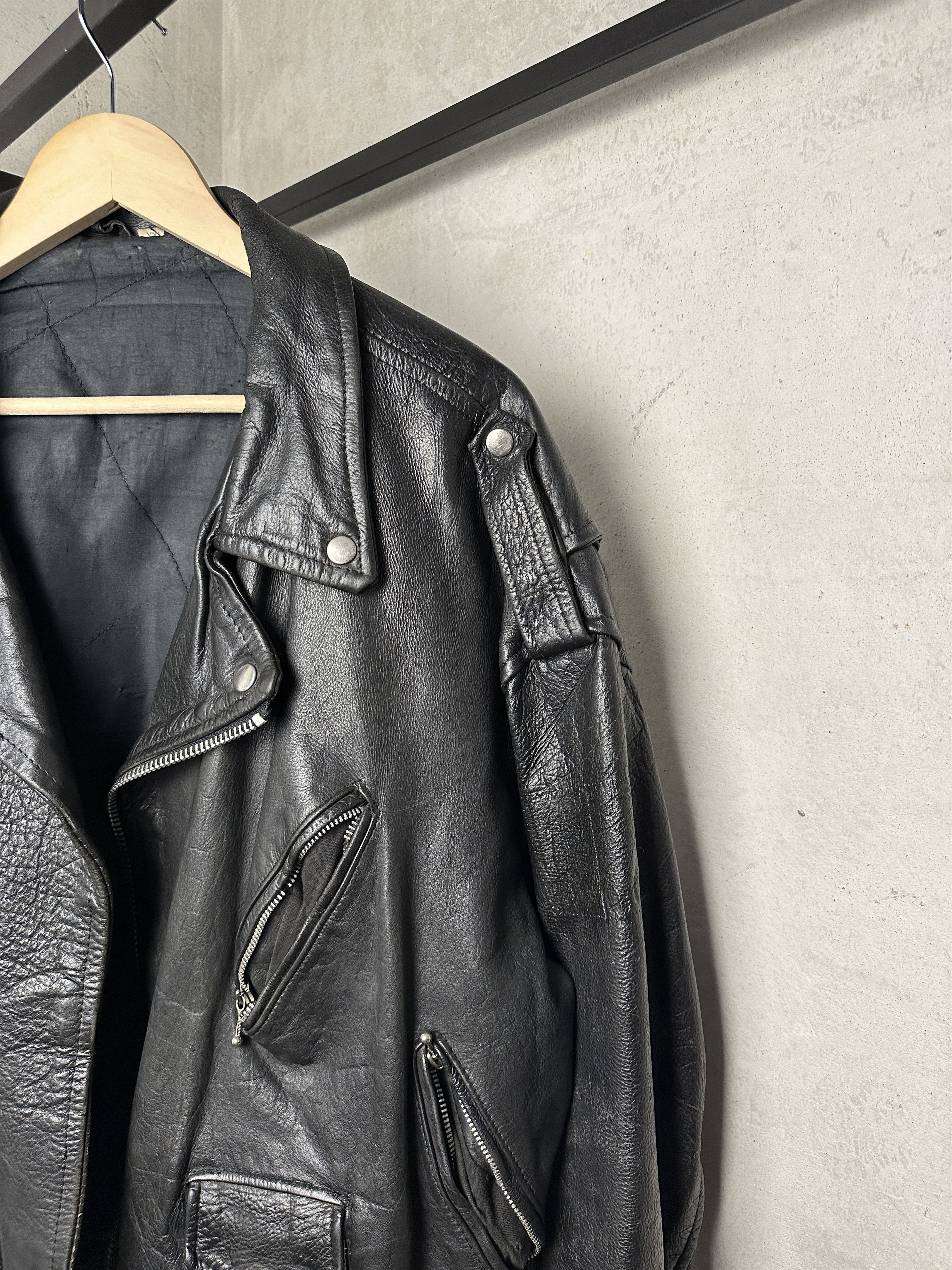 Genuine Leather Genuine Leather Bikers Black Jacket Customized Size US XL / EU 56 / 4 - 4 Thumbnail