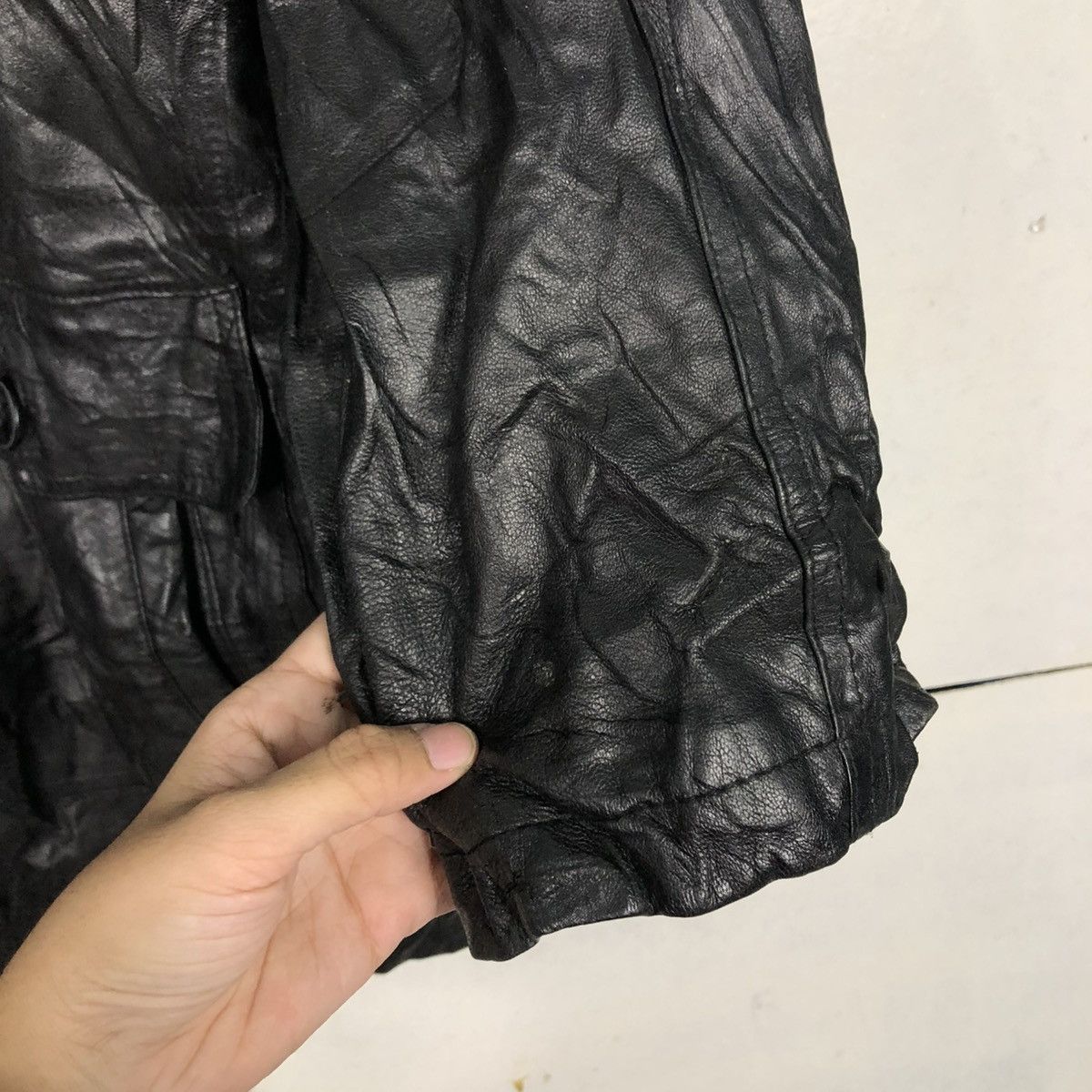 Japanese Brand 🔥VINTAGE GENUINE LEATHER JACKET GIANNI VALENTINO BLANKET Size US L / EU 52-54 / 3 - 17 Thumbnail