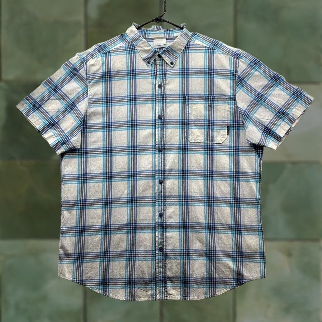 Vintage Columbia Button Up Shirt Mens XL White Blue Plaid Outdoors Hiking Dad Size US XL / EU 56 / 4 - 1 Thumbnail