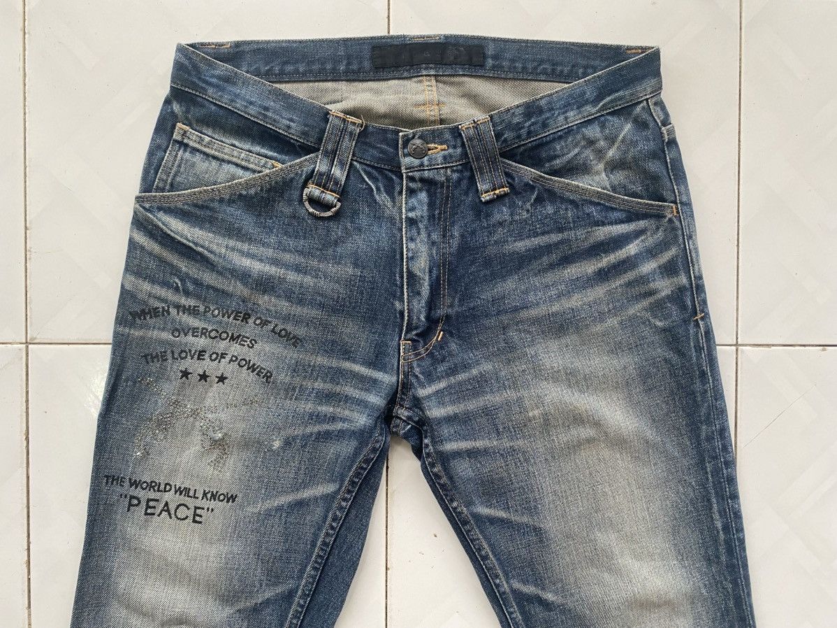 Roar Roar Crossgun Swarovski Distress Jeans Size US 31 - 5 Thumbnail