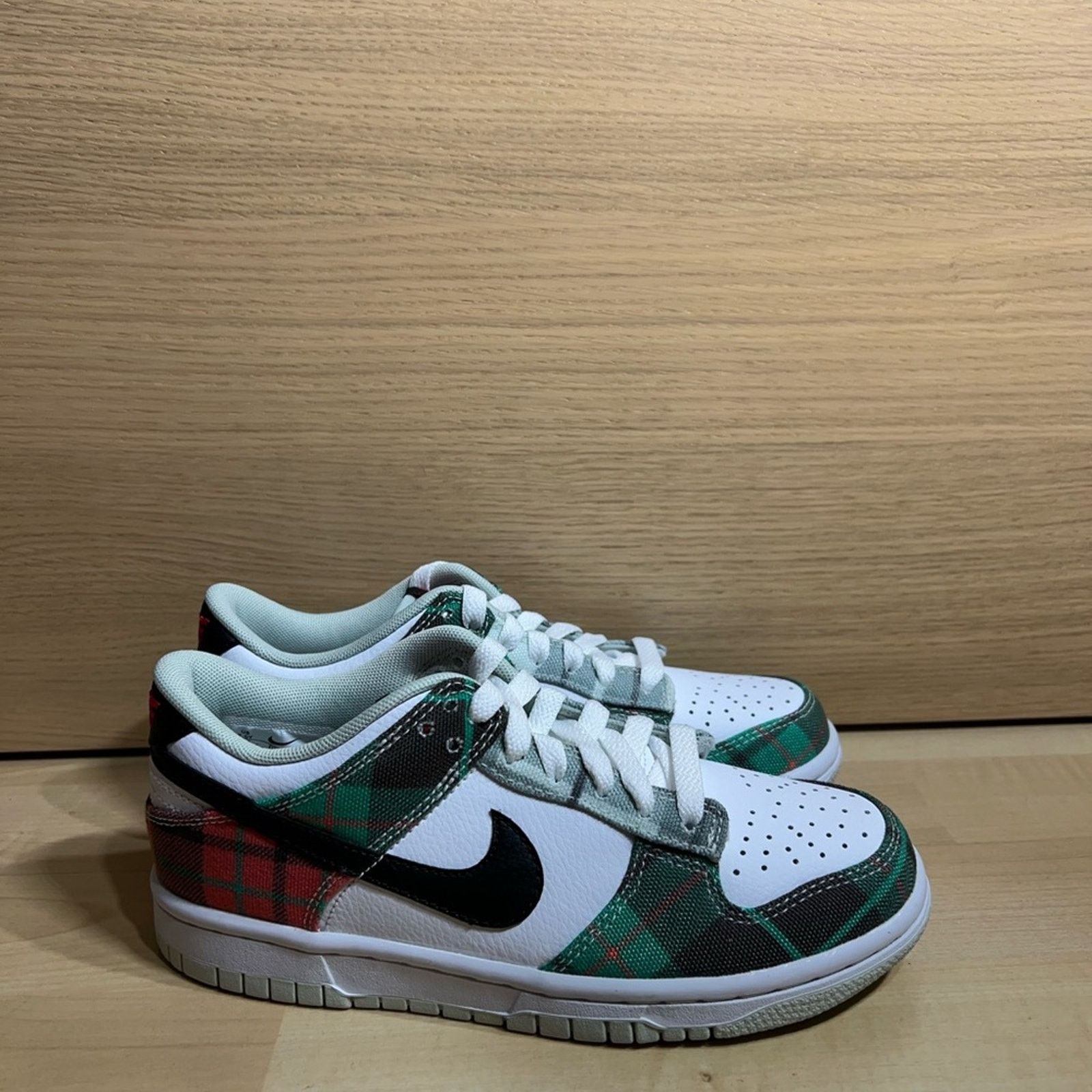 Nike Dunk Low “Tartan Plaid” Size US 5 / IT 35 - 1 Thumbnail