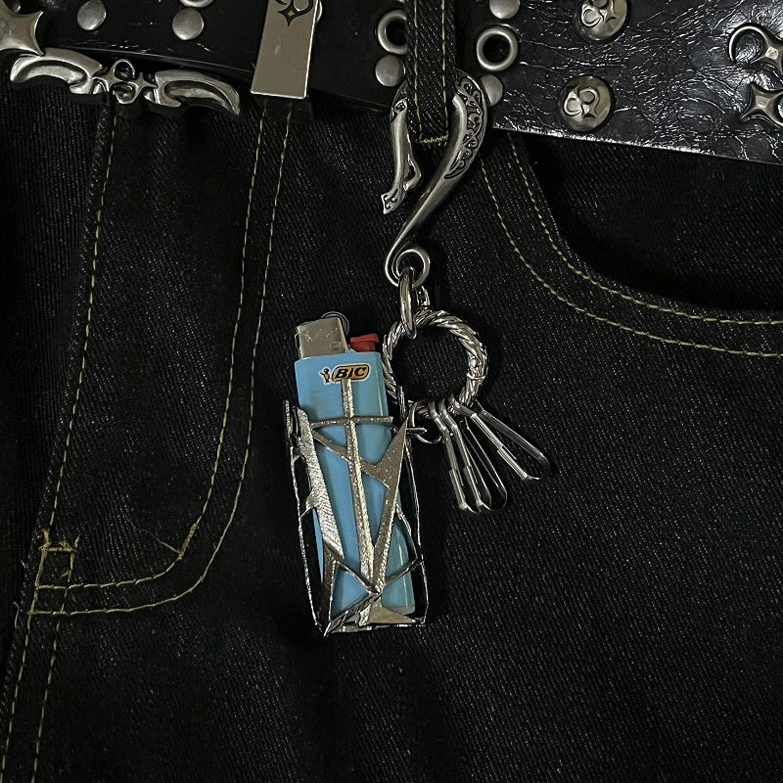 Jewelry Silver Geometric Metal Keychain with Clip Size ONE SIZE - 3 Thumbnail