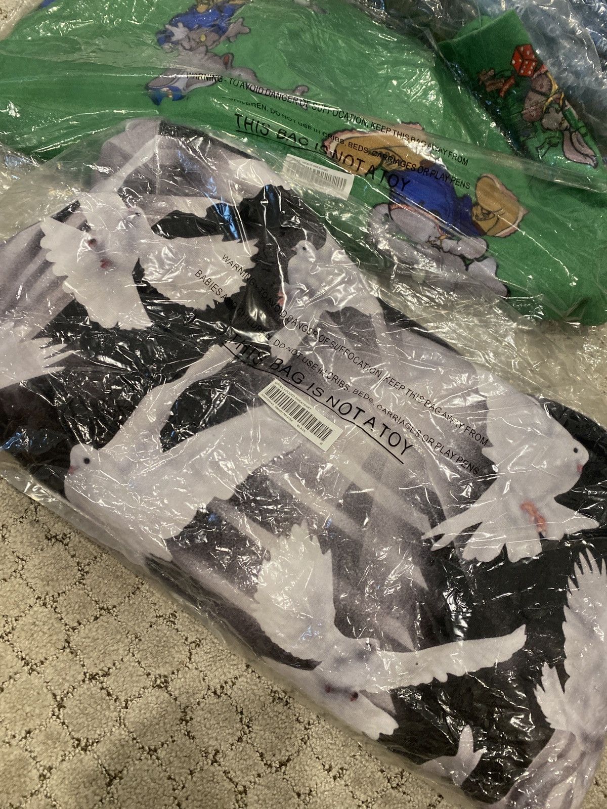Supreme Supreme SS22 Doves hooded sweatshirt Size US M / EU 48-50 / 2 - 8 Thumbnail