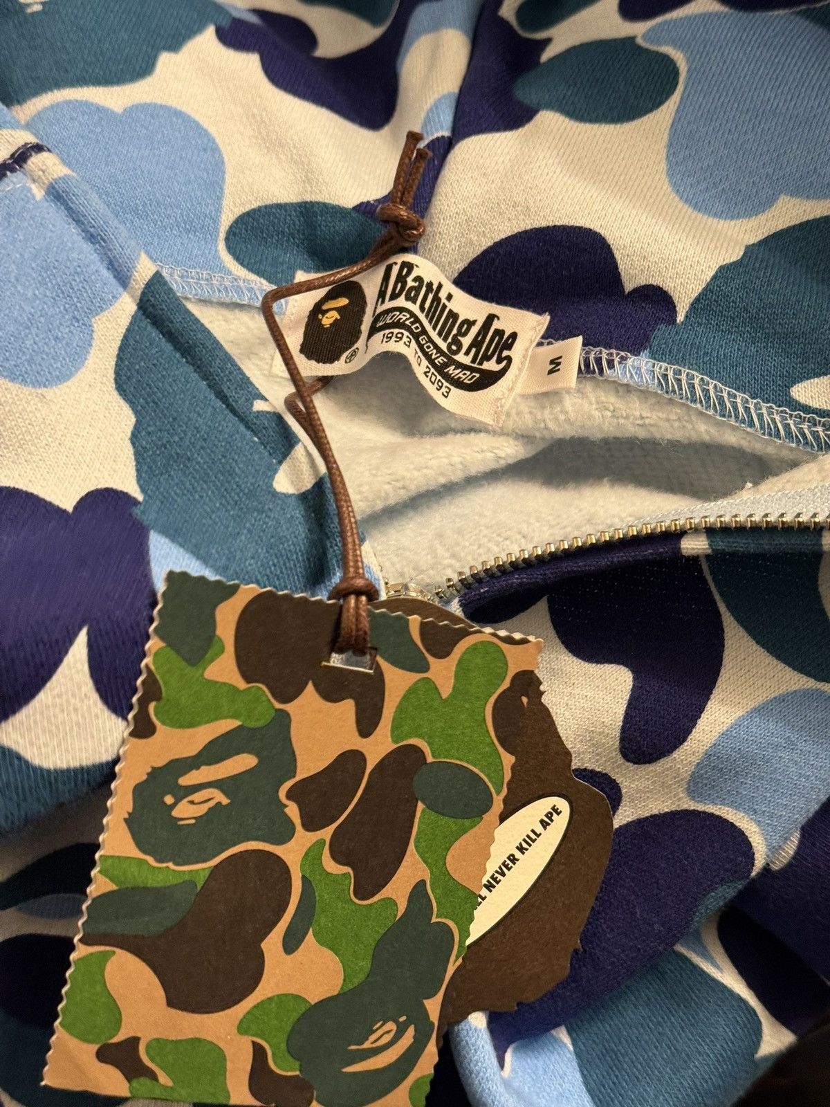 Bape ABC CAMO TIGER FULL ZIP HOODIE Size US M / EU 48-50 / 2 - 7 Thumbnail