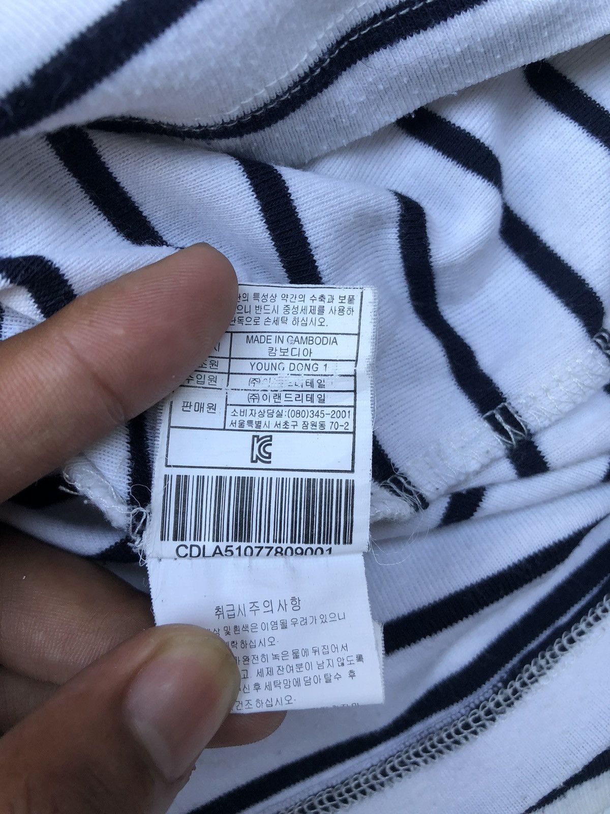 Beauty Beast Japanese Poem Y2K Lovely Cindy LongSleeve Size US S / EU 44-46 / 1 - 7 Thumbnail