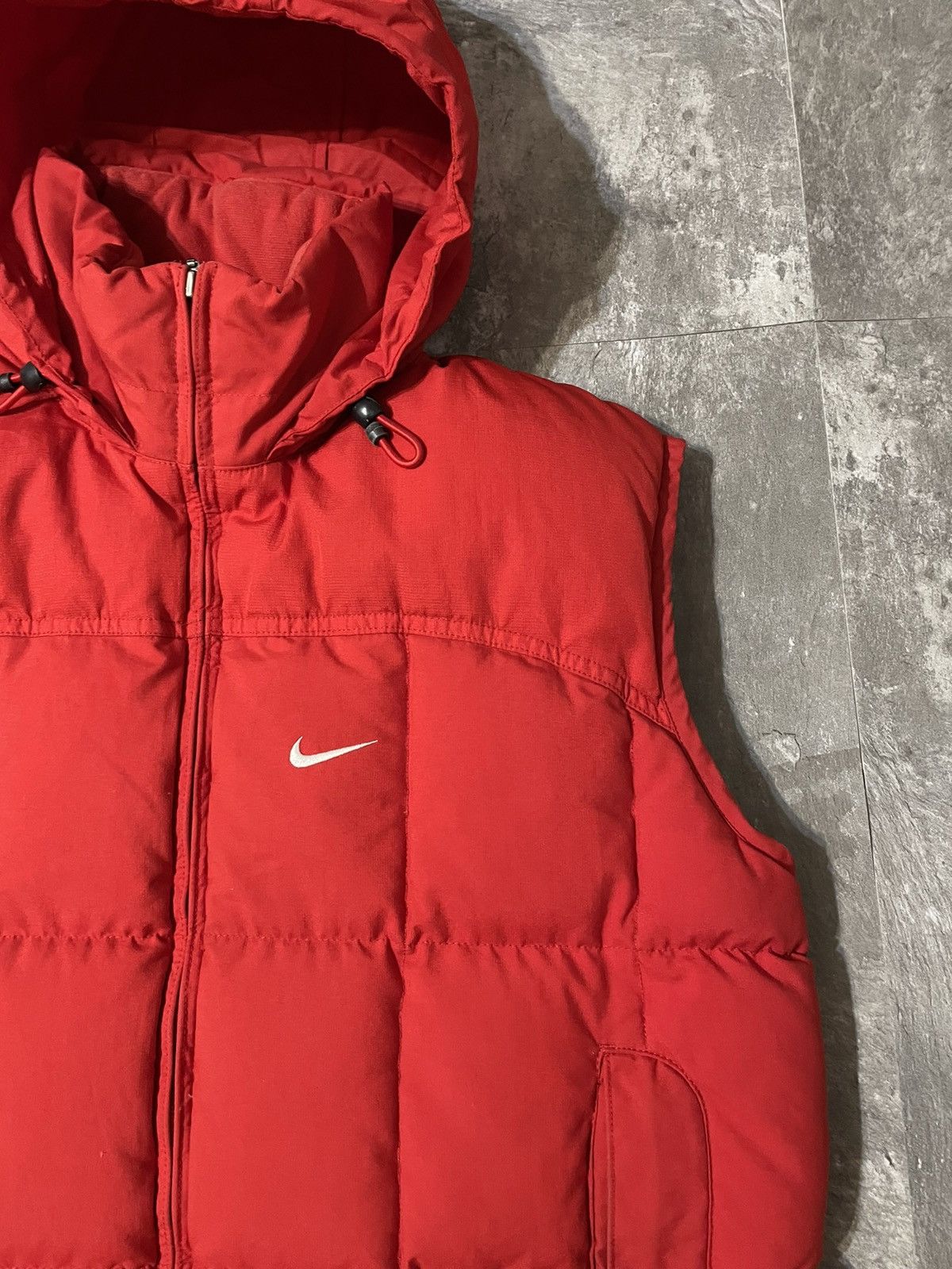Nike Vintage Nike Y2K Puffer Down Vest Size US L / EU 52-54 / 3 - 4 Thumbnail