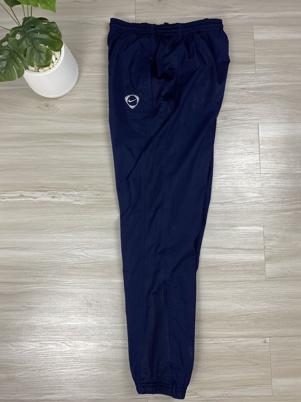 Nike × Vintage Vintage Y2K Nike nylon track Pants Joggers drill Gorpcore Size US 32 / EU 48 - 2 Thumbnail