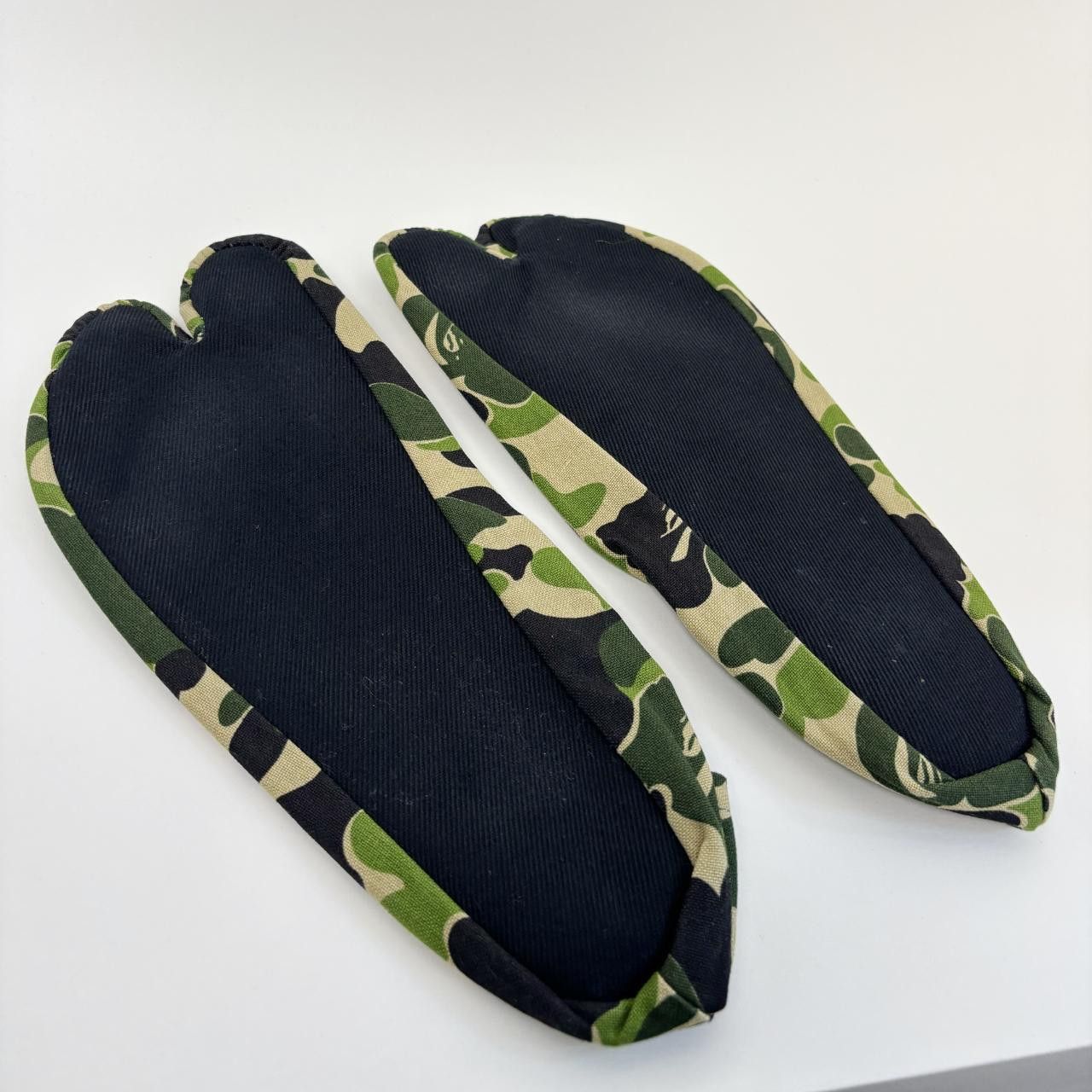 Bape × Tabi Footwear A Bathing Ape BAPE cotton tabi room shoes Size US 9 / EU 42 - 4 Thumbnail