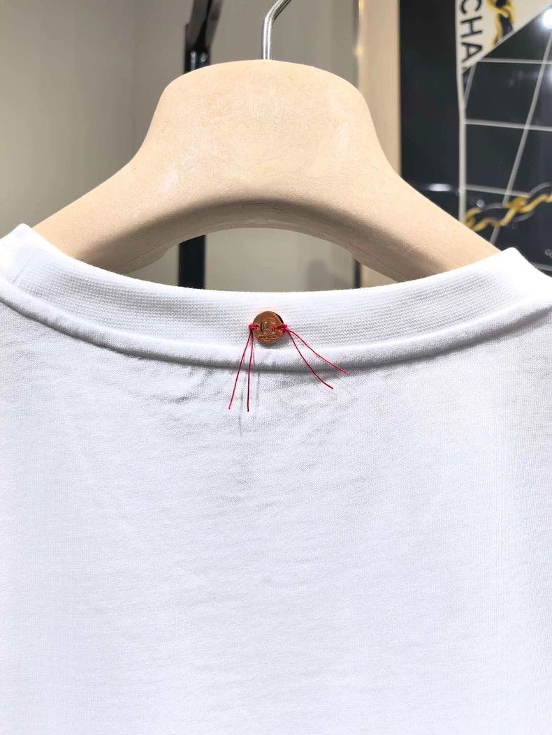 Givenchy Givenchy Patch pocket printed embroidery round neck T-shir Size US M / EU 48-50 / 2 - 7 Thumbnail
