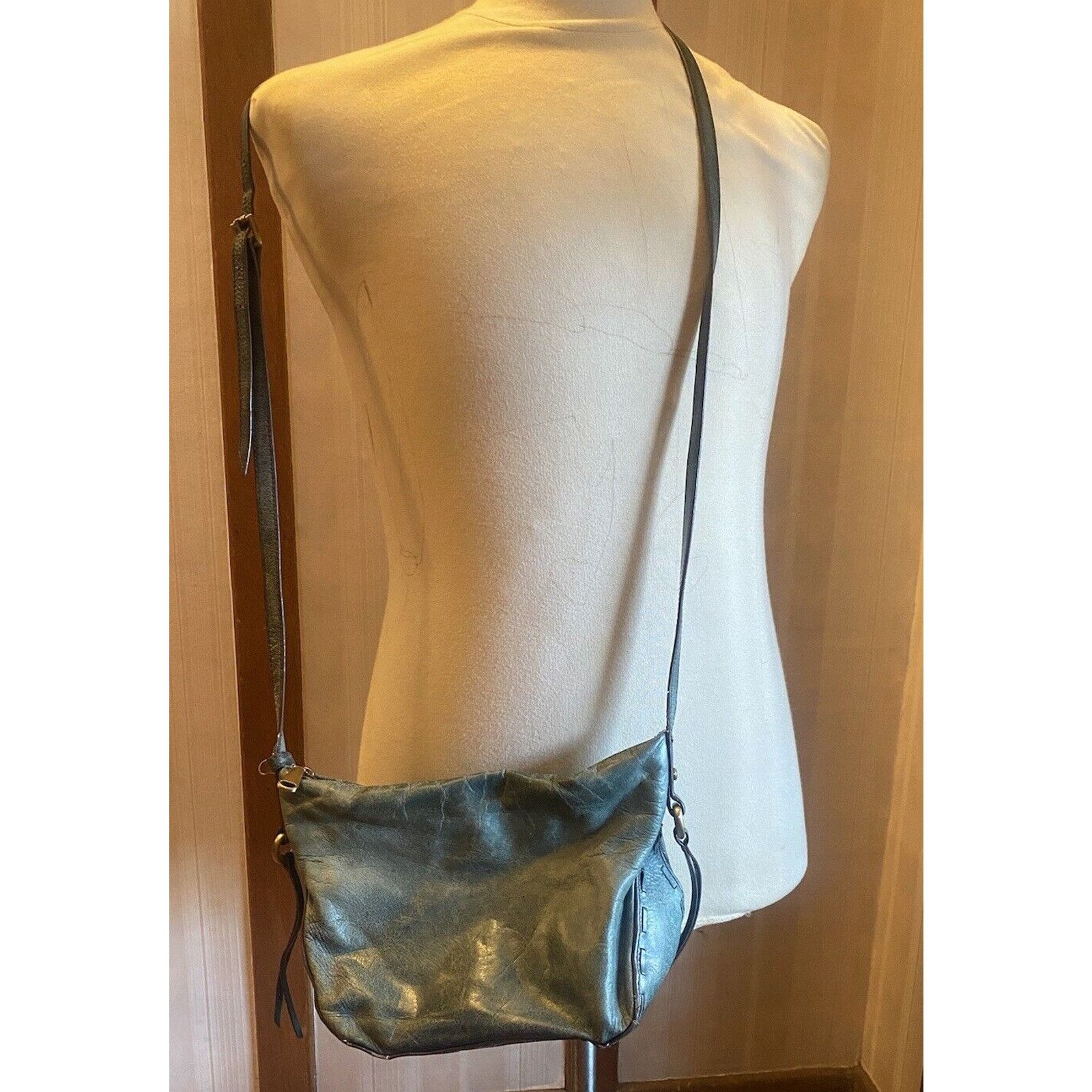 Hobo Hobo Leather Shoulder Purse Women’s Blue Adjustable Size ONE SIZE - 1 Thumbnail