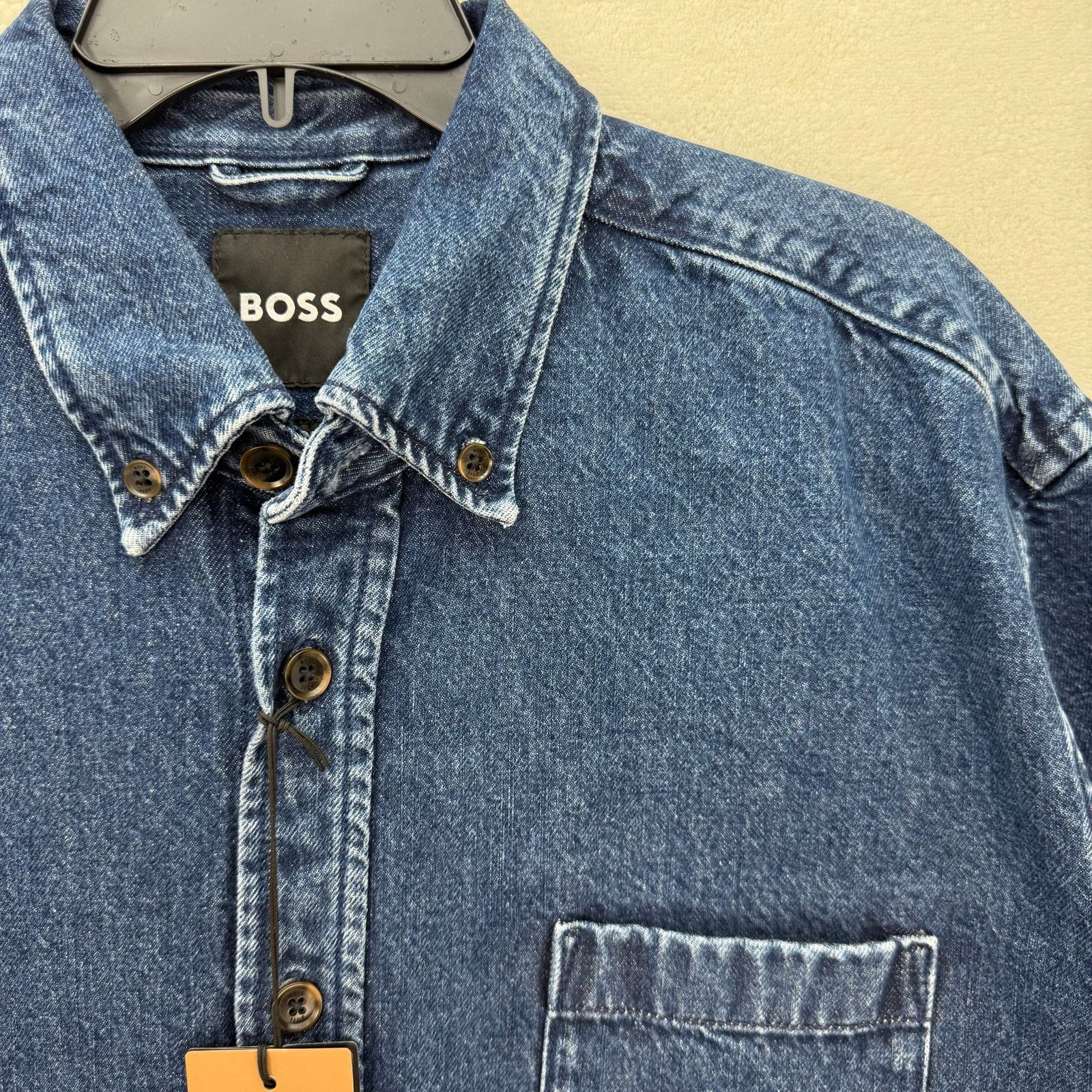 Hugo Boss HUGO BOSS MEN'S XLARGE RELAXED FIT DENIM SHIRT BLUE THICK Size US XL / EU 56 / 4 - 2 Thumbnail
