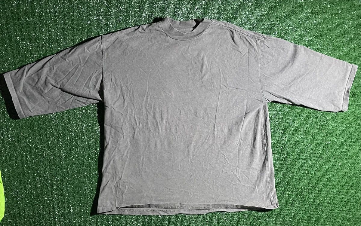 image of Pac Sun 3/4 Long Sleeve Shirt in Grey, Men's (Size Medium)