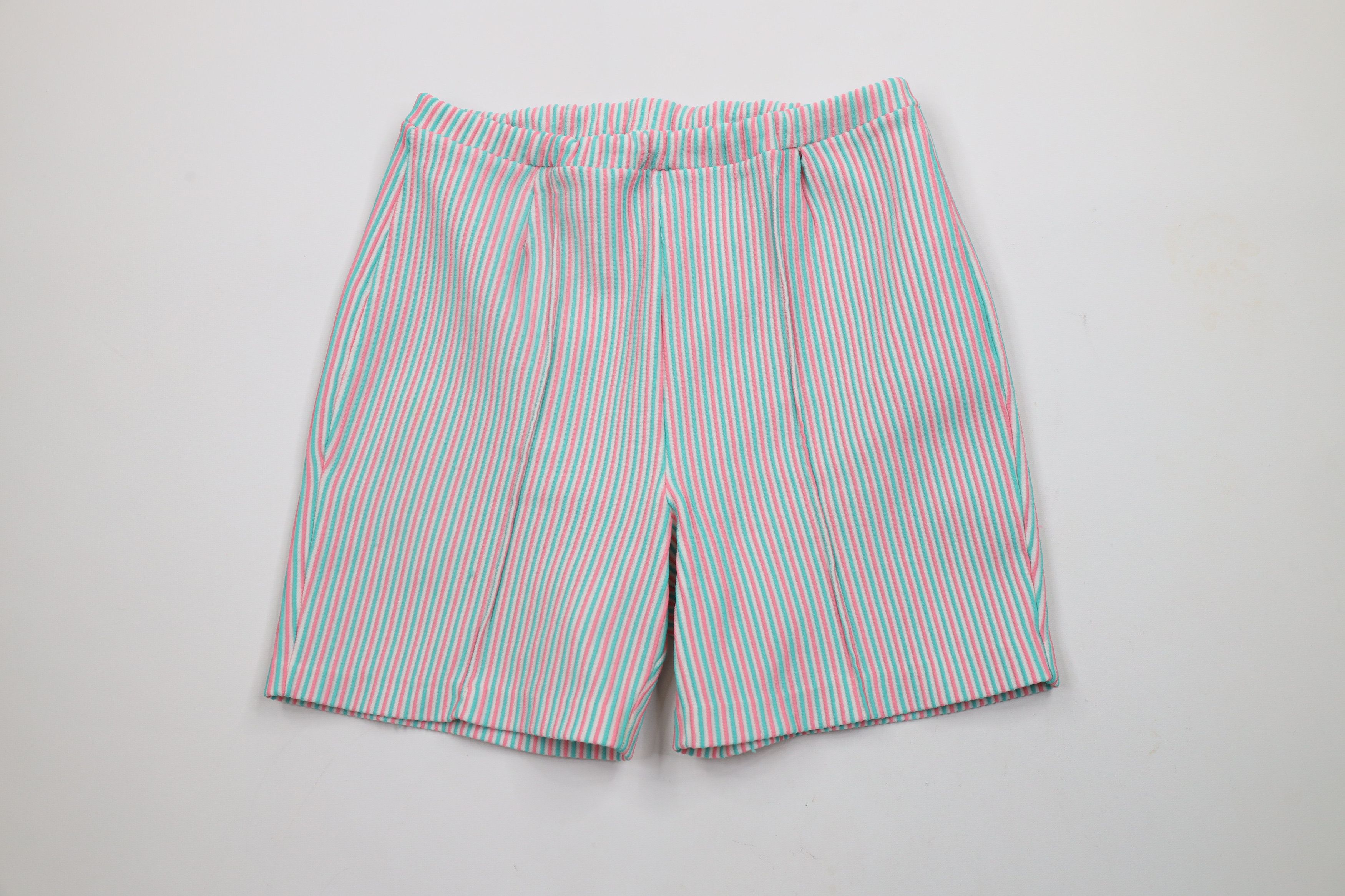 Vintage Vintage 60s 70s Streetwear Ribbed Knit Above Knee Shorts USA Size 34" / US 12 / IT 48 - 1 Thumbnail